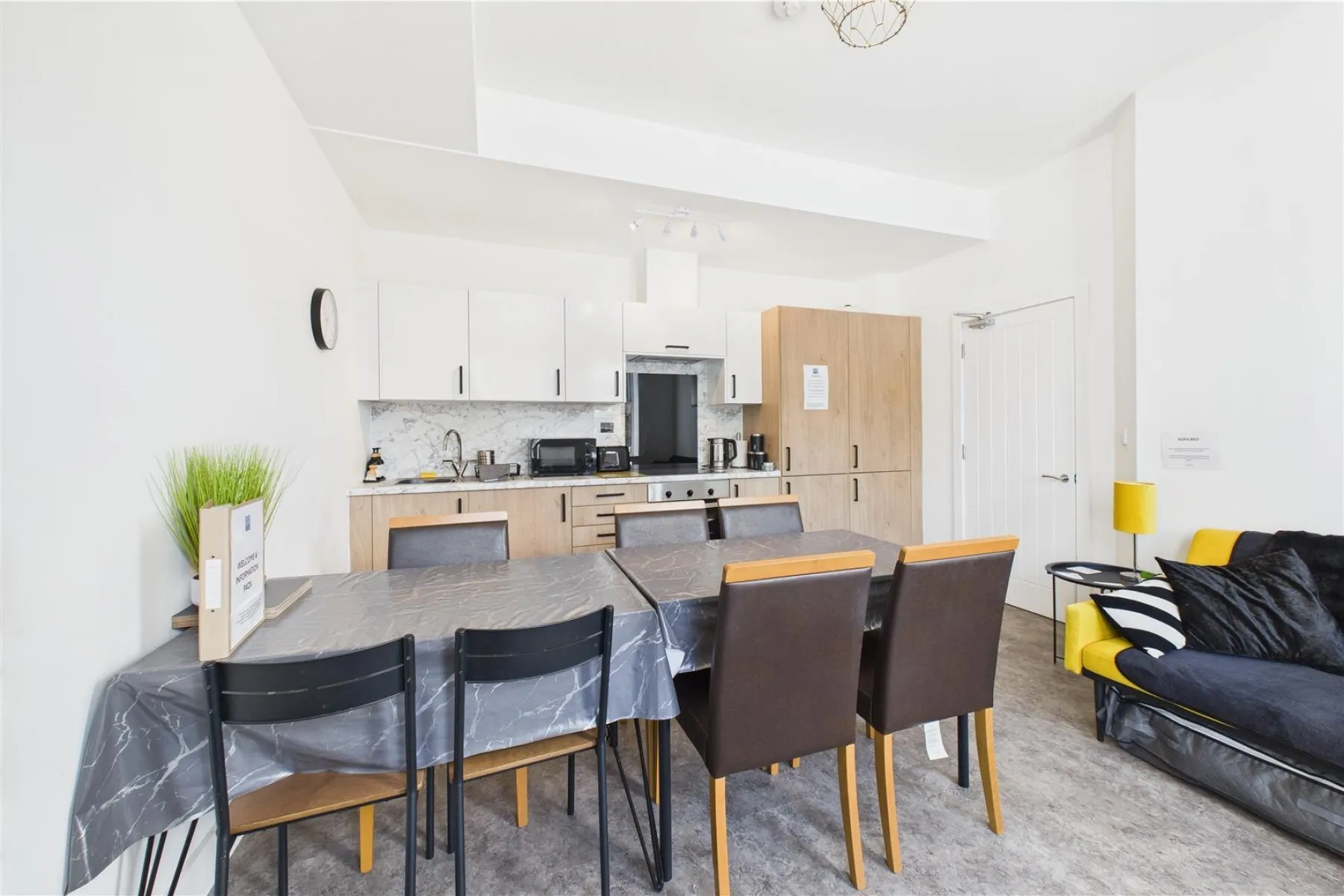 RESI INVESTMENT | £62,808 PA, 7 bedroom, House - 33866090