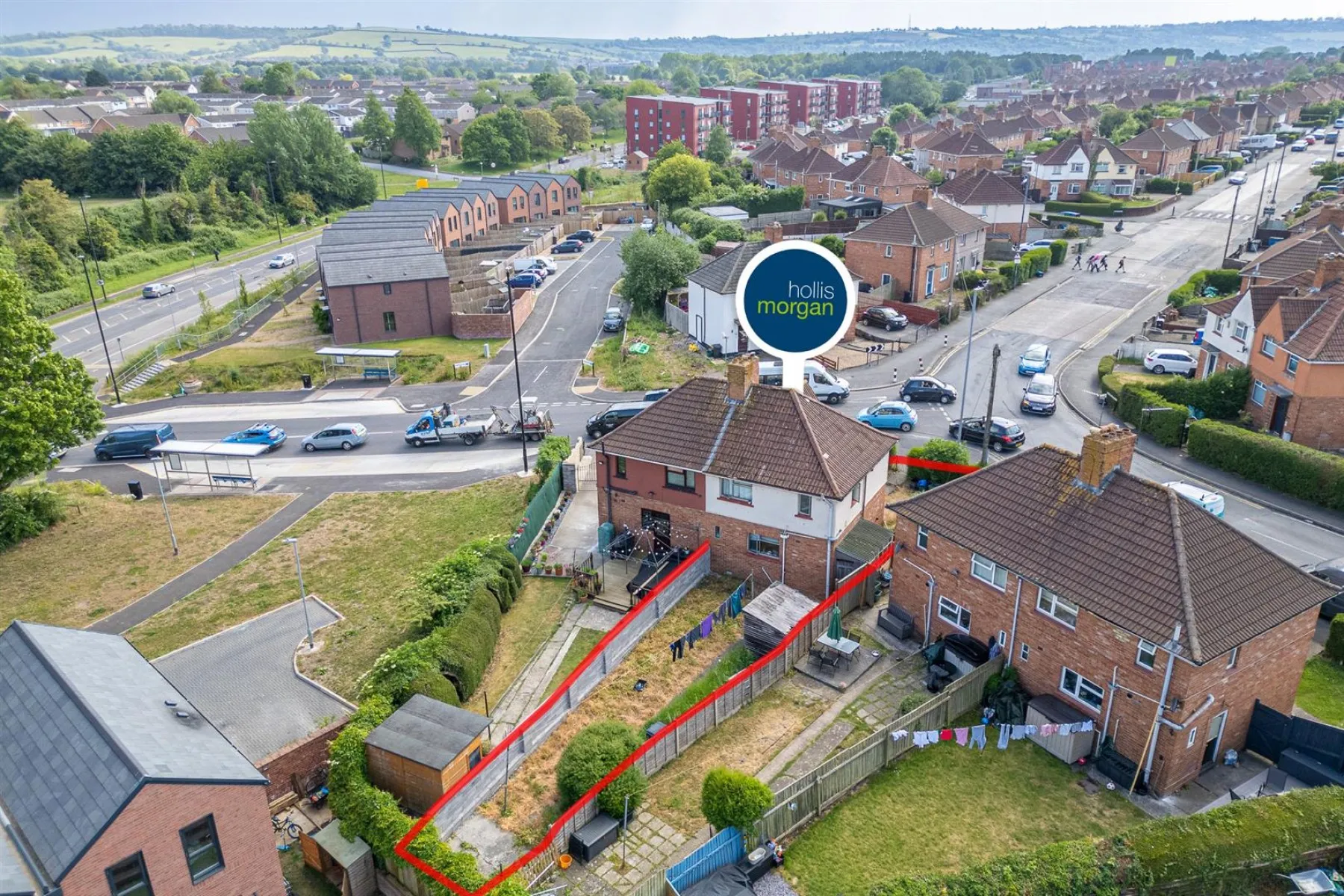 SEMI | BASIC UPDATING | BS4, 3 bedroom, House - Semi-Detached - 33920243