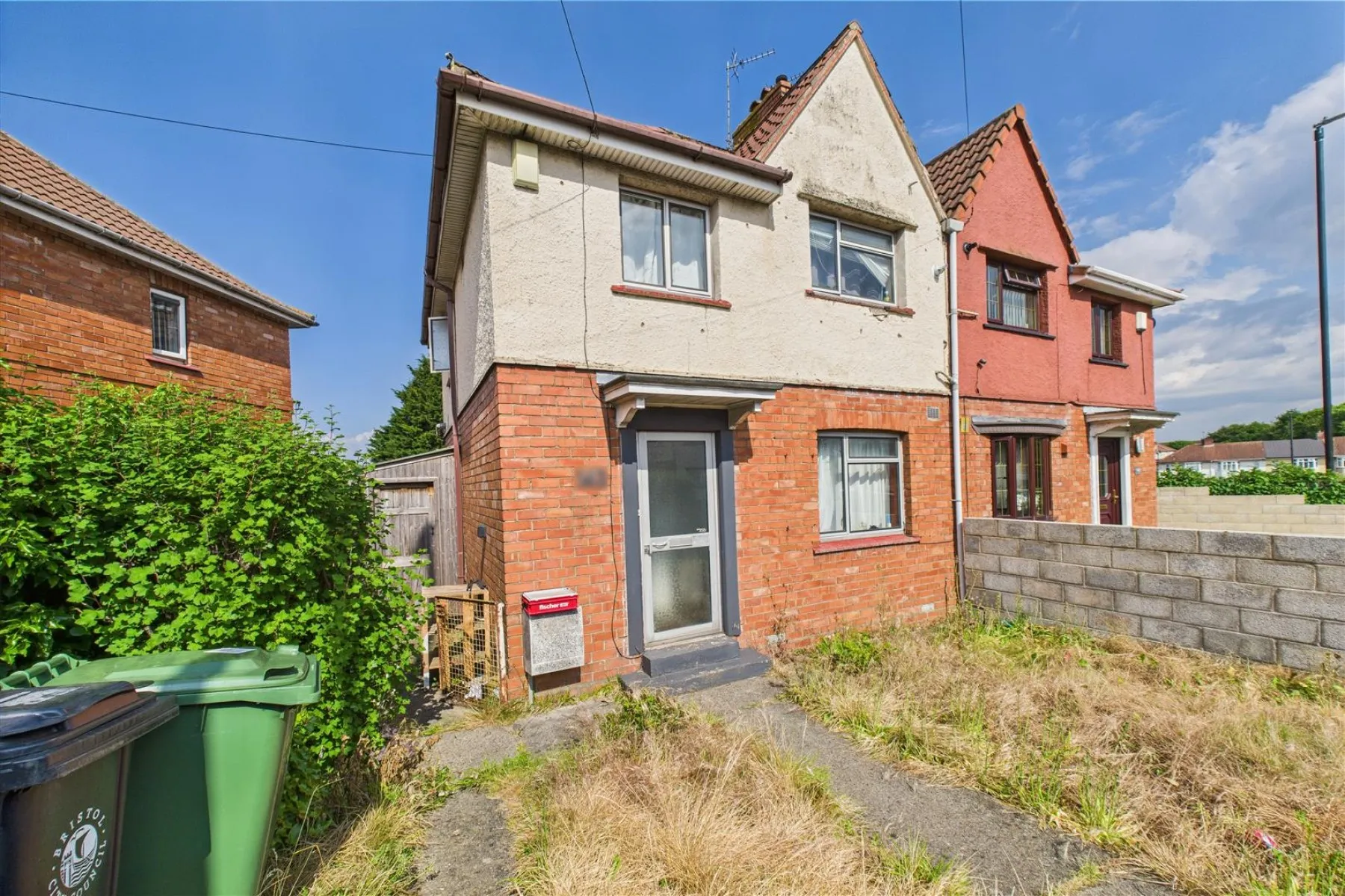 SEMI | BASIC UPDATING | BS4, 3 bedroom, House - Semi-Detached - 33920243