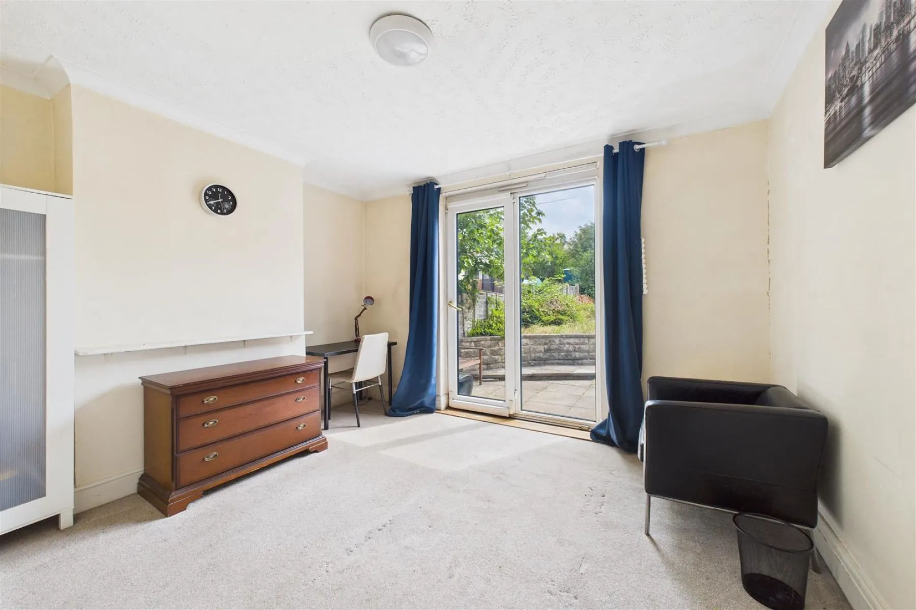 BASIC UPDATING | FILTON, 3 bedroom, House - 33955922
