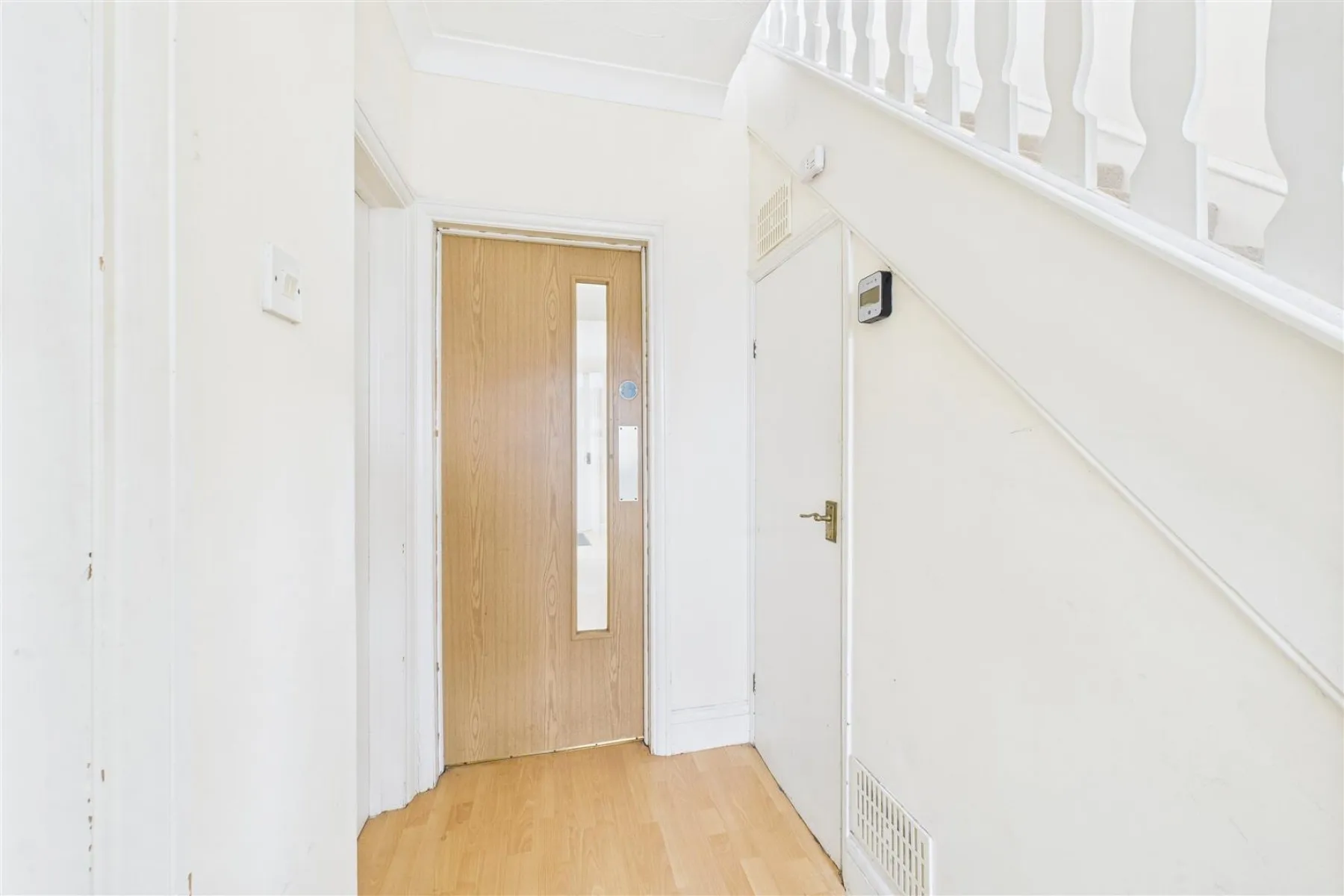 BASIC UPDATING | FILTON, 3 bedroom, House - 33955922