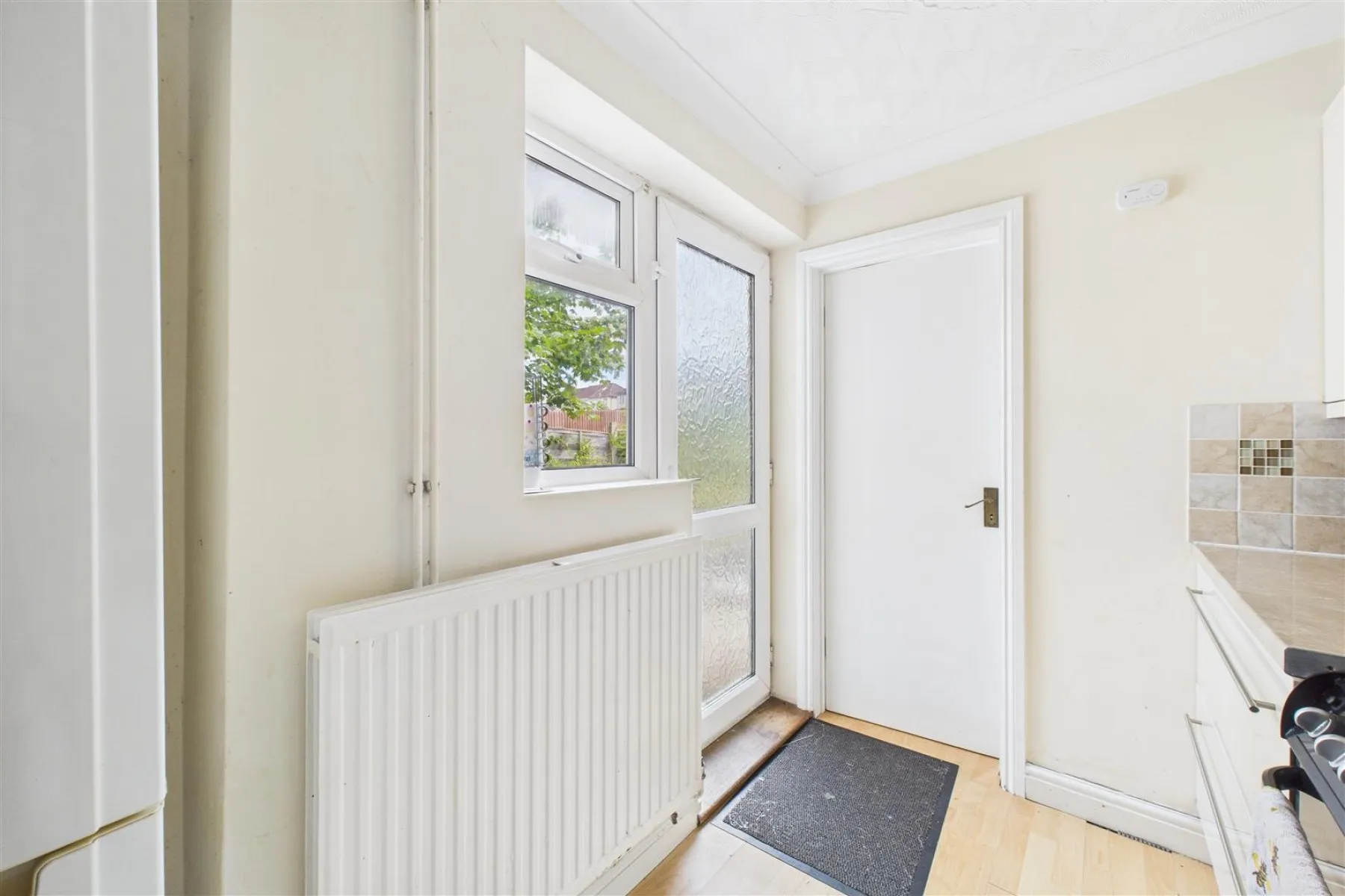 BASIC UPDATING | FILTON, 3 bedroom, House - 33955922