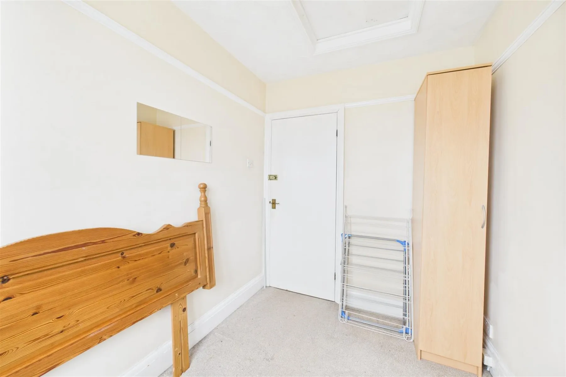 BASIC UPDATING | FILTON, 3 bedroom, House - 33955922