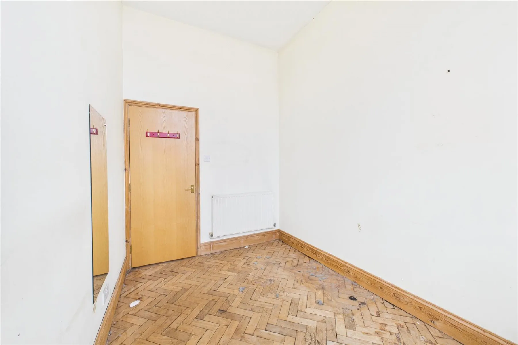 CASH BUYERS ONLY | FISHPONDS, 2 bedroom, Flat - 33972505