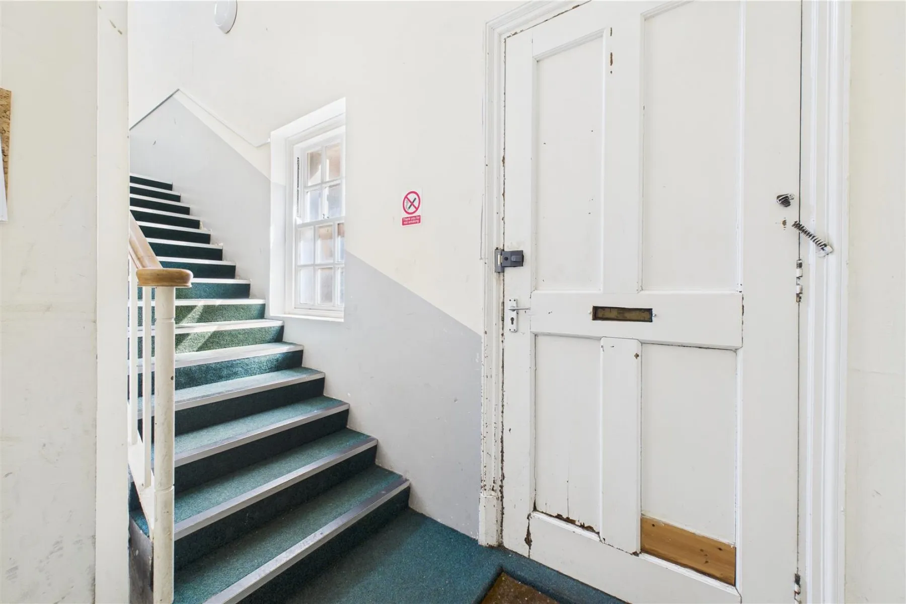 CASH BUYERS ONLY | FISHPONDS, 2 bedroom, Flat - 33972505