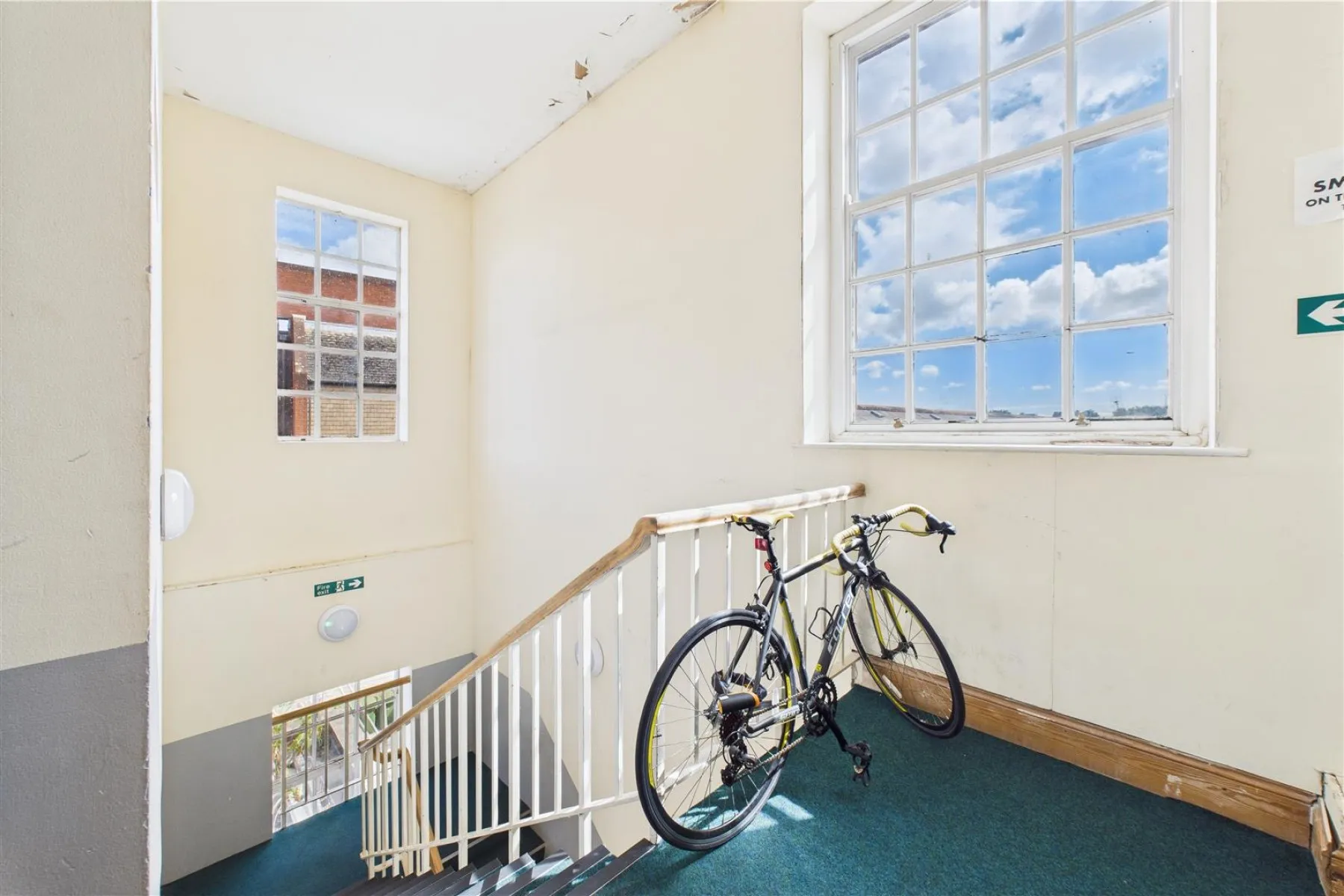 CASH BUYERS ONLY | FISHPONDS, 2 bedroom, Flat - 33972505