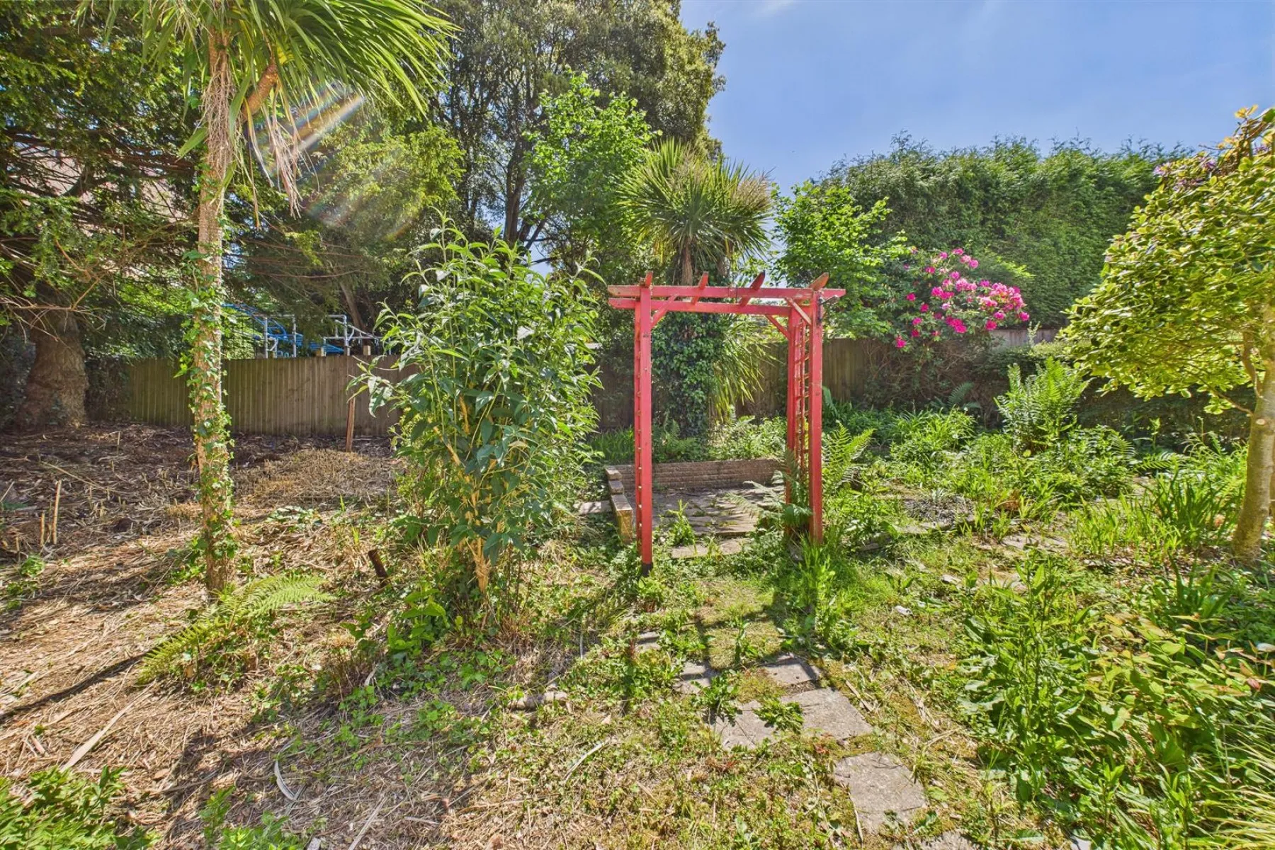 DETACHED | UPDATING | SNEYD PARK, 2 bedroom, House - Detached - 33901795