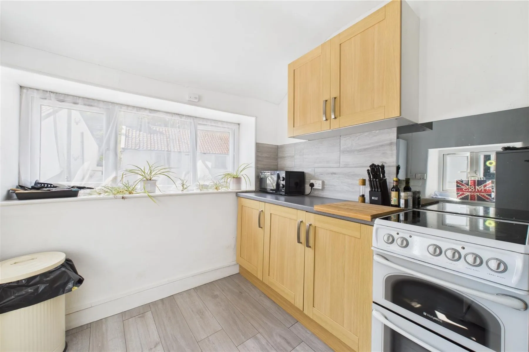 DEVELOPMENT OPPORTUNITY | CLEVEDON, 6 bedroom, Commercial - 33921688