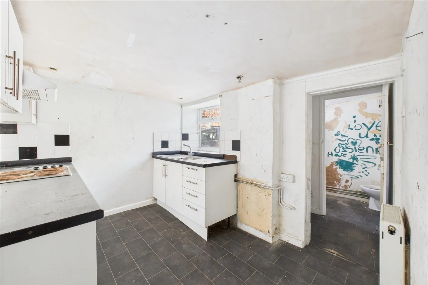DEVELOPMENT OPPORTUNITY | CLEVEDON, 6 bedroom, Commercial - 33921688