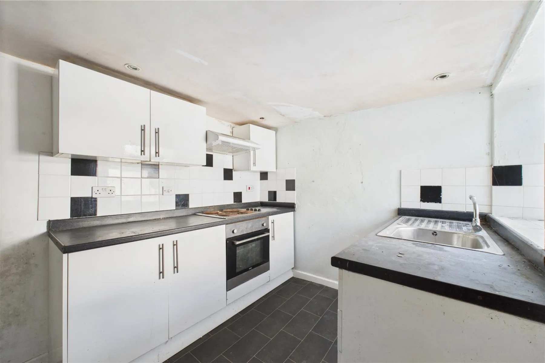 DEVELOPMENT OPPORTUNITY | CLEVEDON, 6 bedroom, Commercial - 33921688
