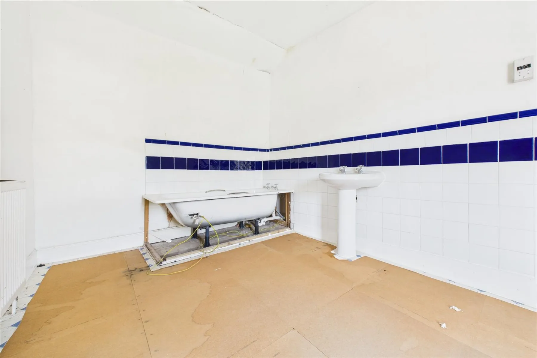 DEVELOPMENT OPPORTUNITY | CLEVEDON, 6 bedroom, Commercial - 33921688