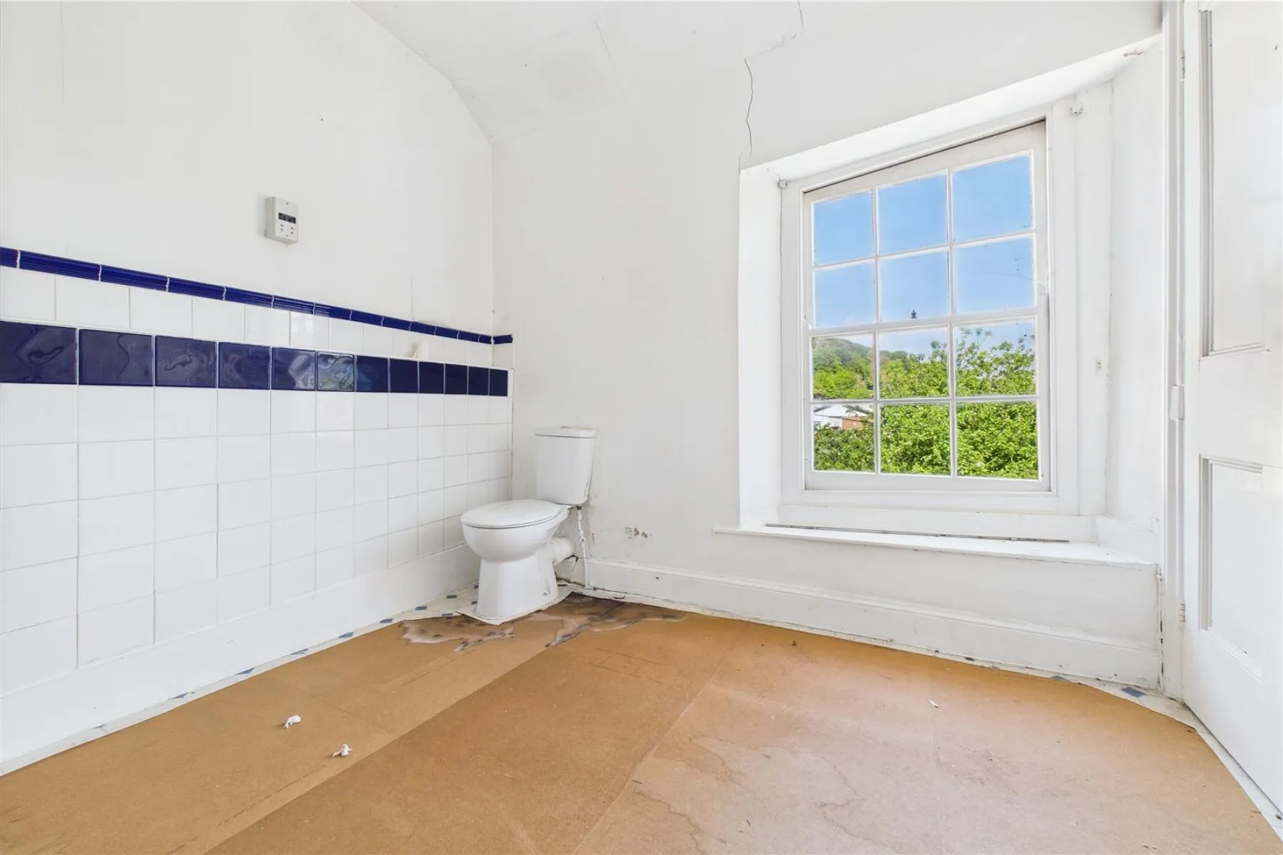 DEVELOPMENT OPPORTUNITY | CLEVEDON, 6 bedroom, Commercial - 33921688