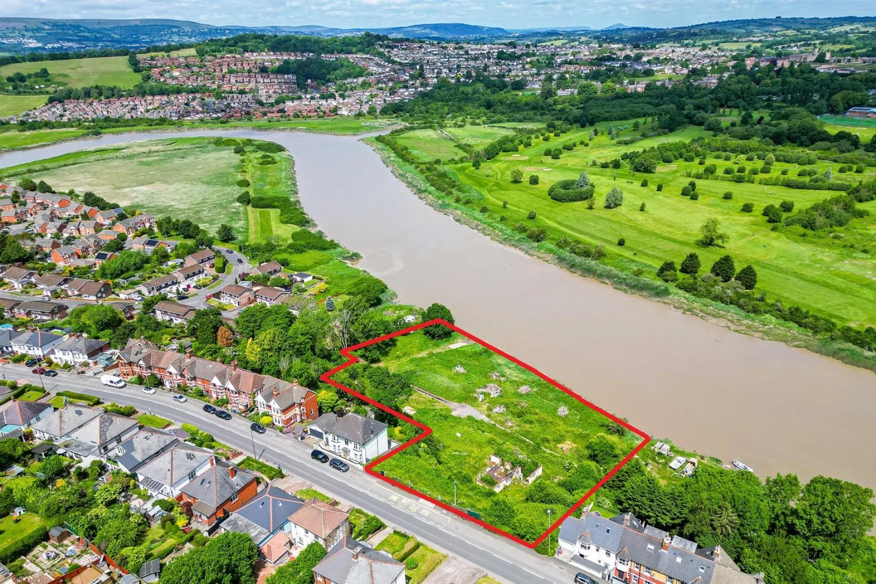 DETACHED | FIRE DAMAGE | NEWPORT, 8 bedroom, House - Detached - 33951304