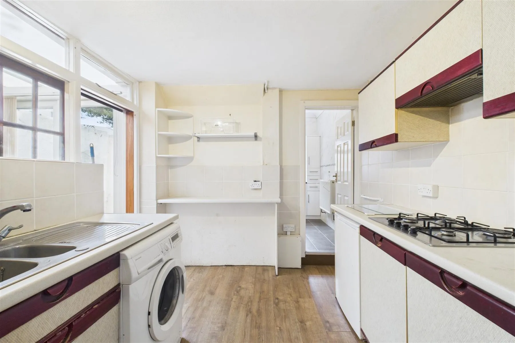UPDATING | BONUS GARDEN | ST GEORGE, 3 bedroom, House - Terraced - 33952571