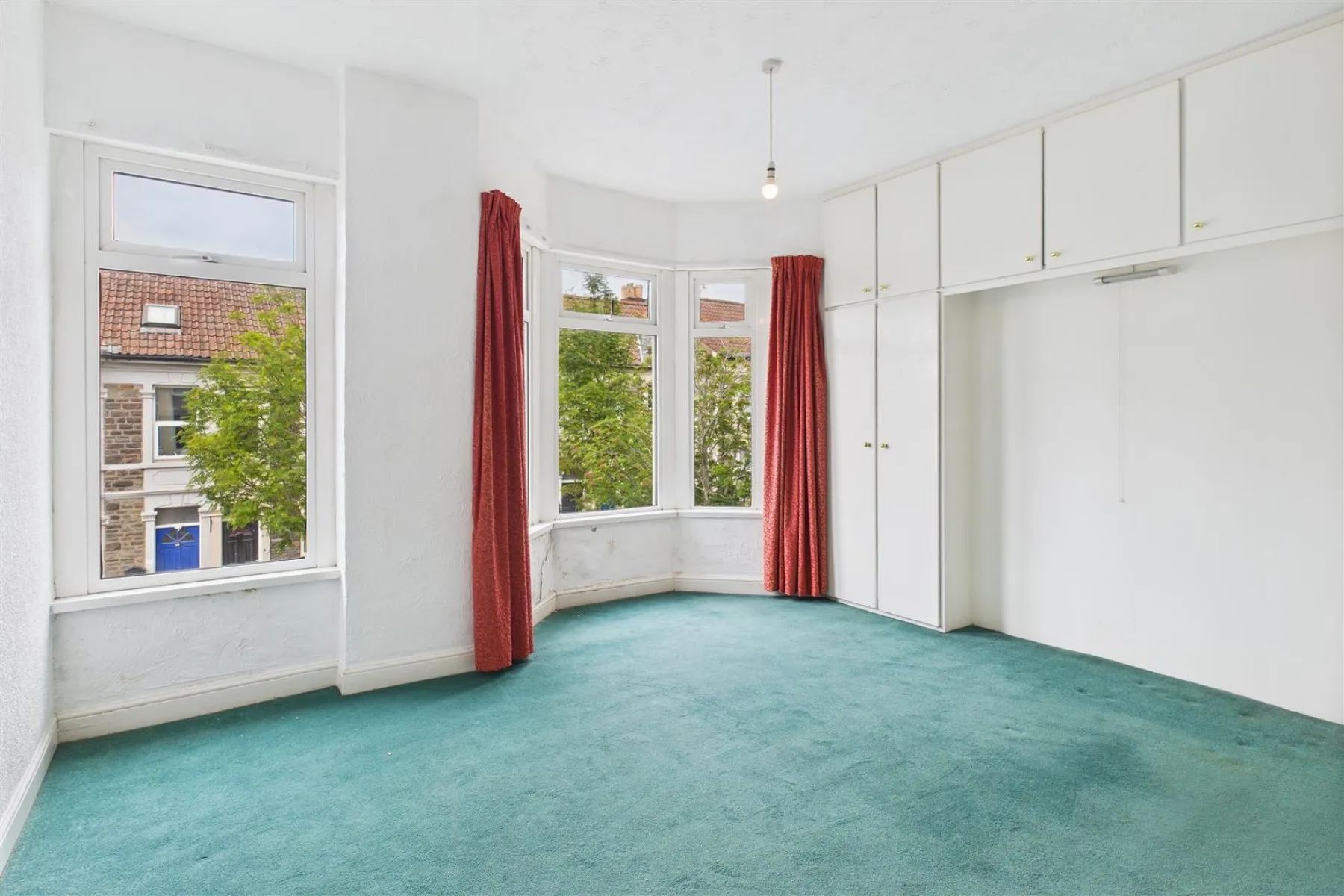 UPDATING | BONUS GARDEN | ST GEORGE, 3 bedroom, House - Terraced - 33952571