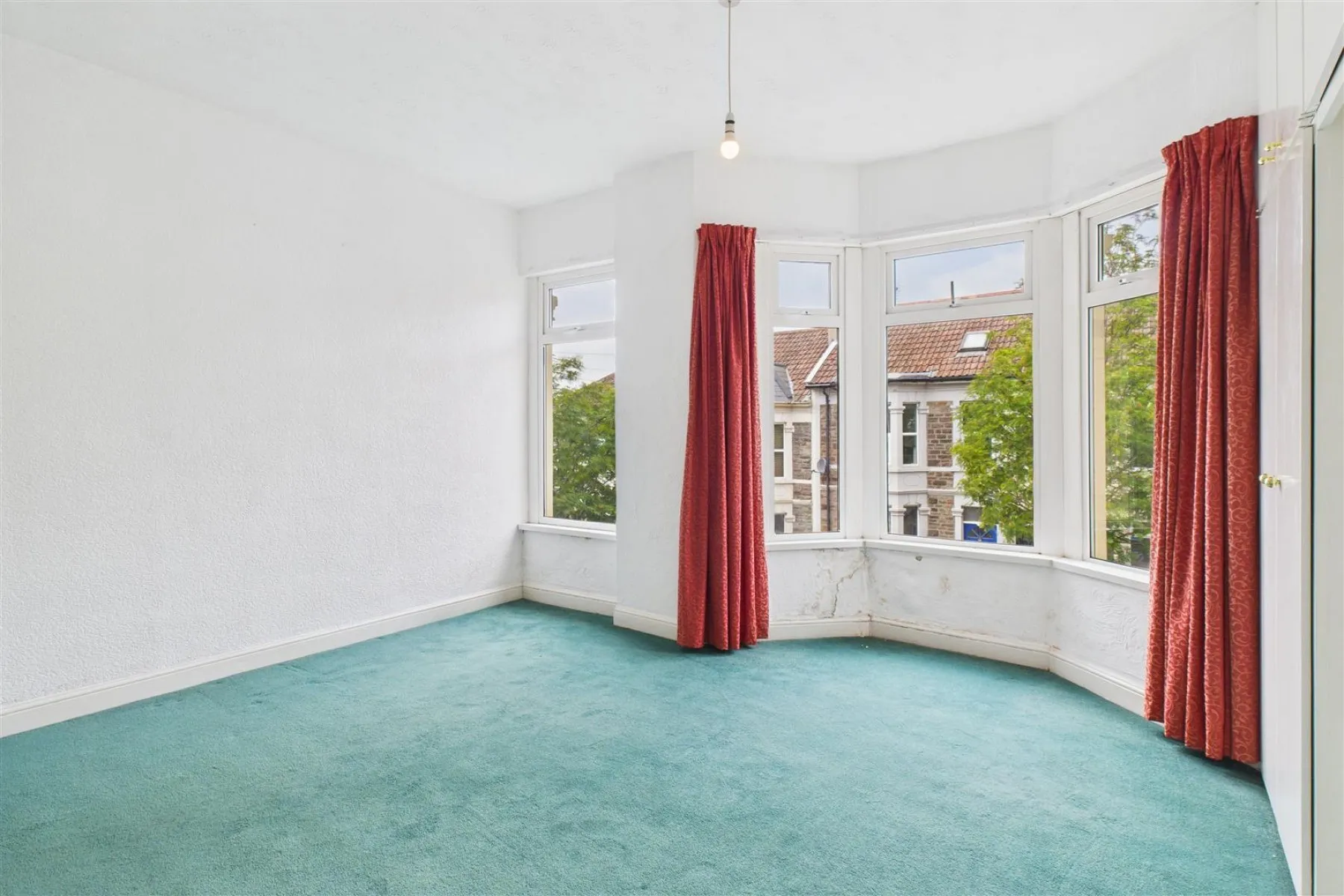 UPDATING | BONUS GARDEN | ST GEORGE, 3 bedroom, House - Terraced - 33952571