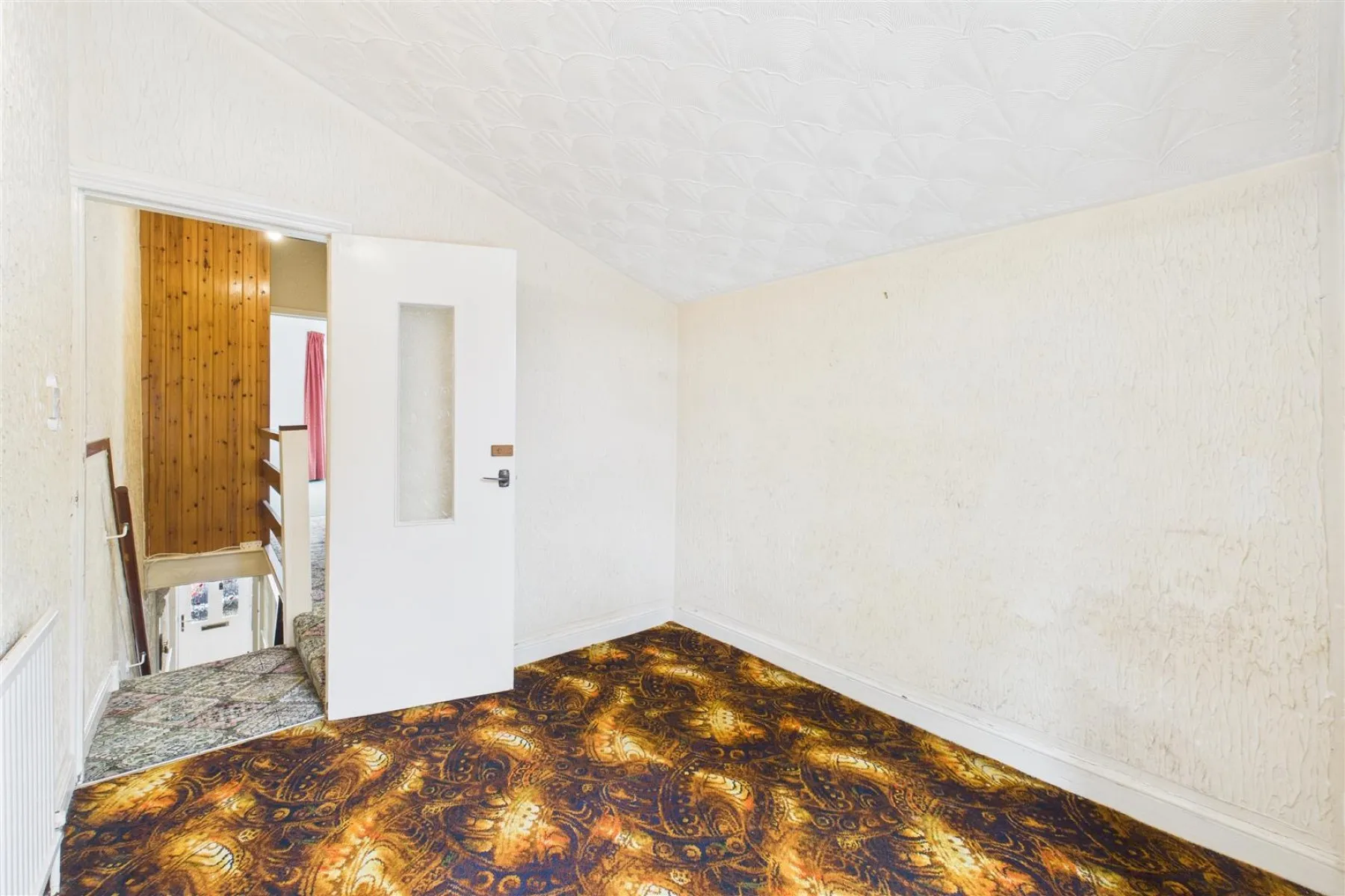 UPDATING | BONUS GARDEN | ST GEORGE, 3 bedroom, House - Terraced - 33952571