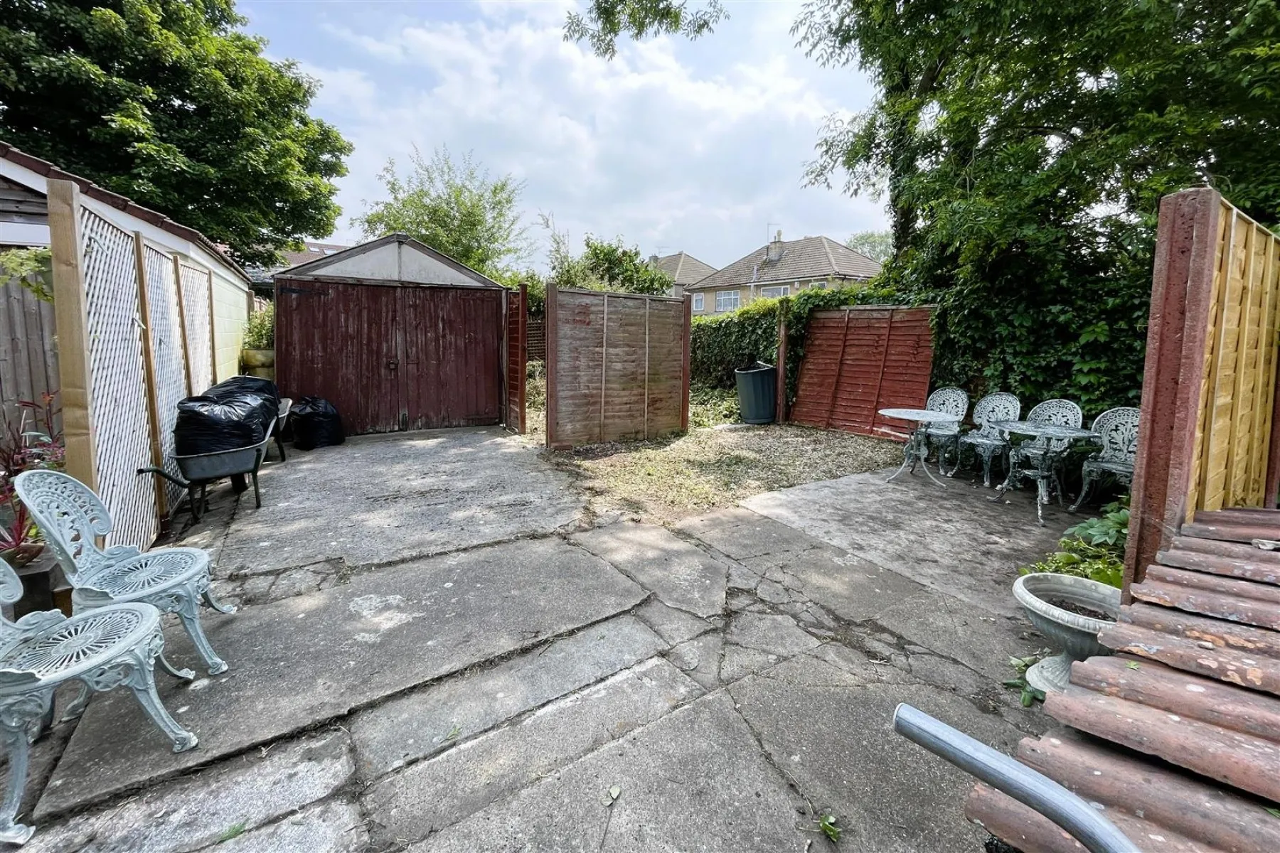 UPDATING | BONUS GARDEN | ST GEORGE, 3 bedroom, House - Terraced - 33952571