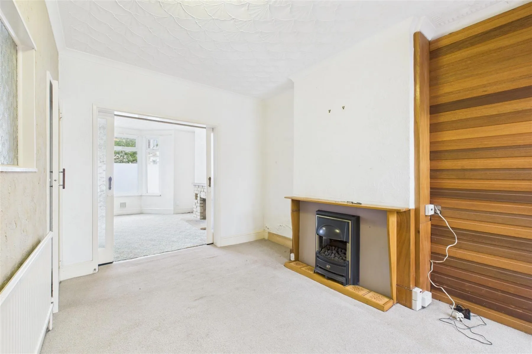 UPDATING | BONUS GARDEN | ST GEORGE, 3 bedroom, House - Terraced - 33952571
