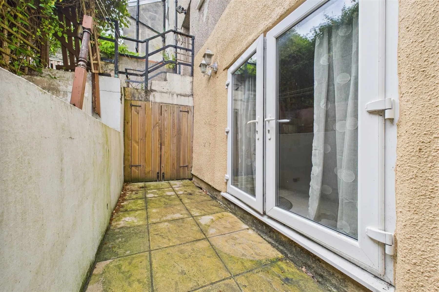 FREEHOLD BLOCK | 4 X FLATS | UPDATING | BS6, 4 bedroom, House - 34032281