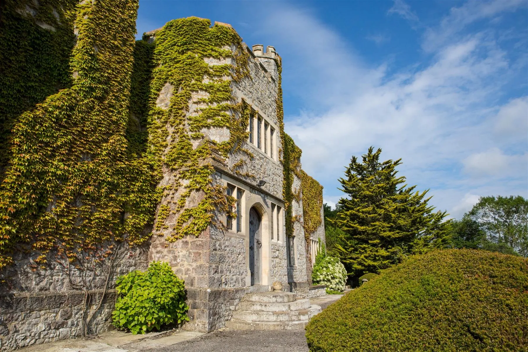 Chilton Polden, Somerset, 8 bedroom, House - Detached - 26078577