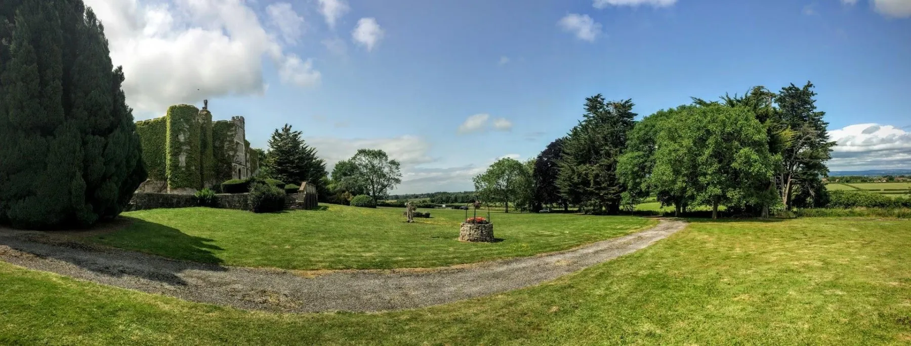 Chilton Polden, Somerset, 8 bedroom, House - Detached - 26078577
