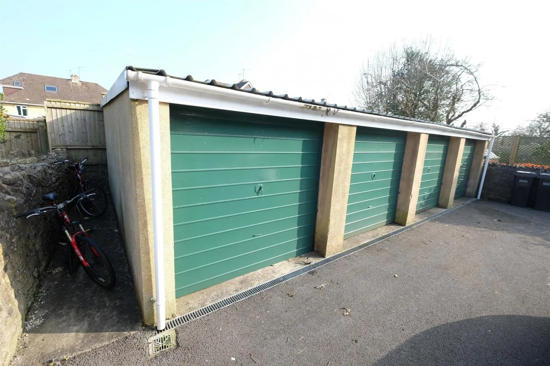 SINGLE GARAGE - BATH, Garage - 30636275