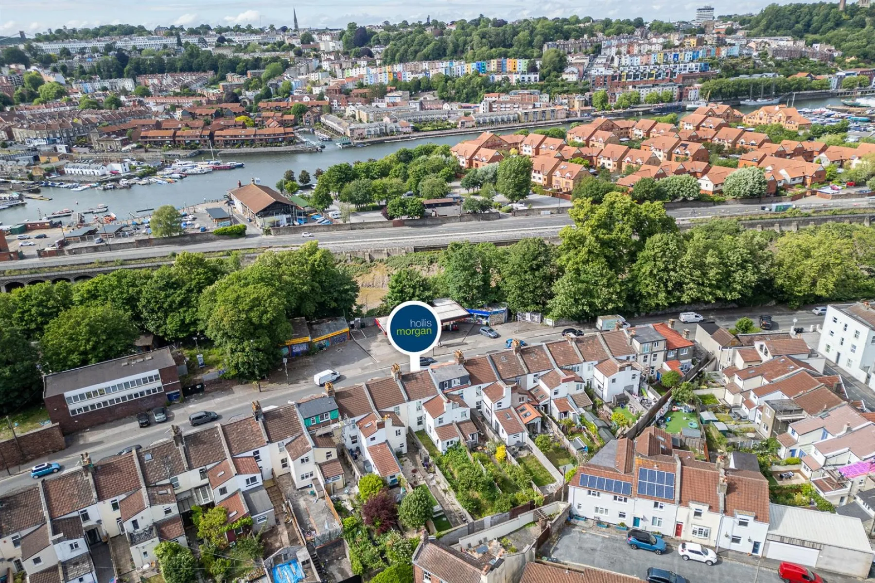 UPDATING | SOUTHVILLE, 3 bedroom, House - Terraced - 34096903