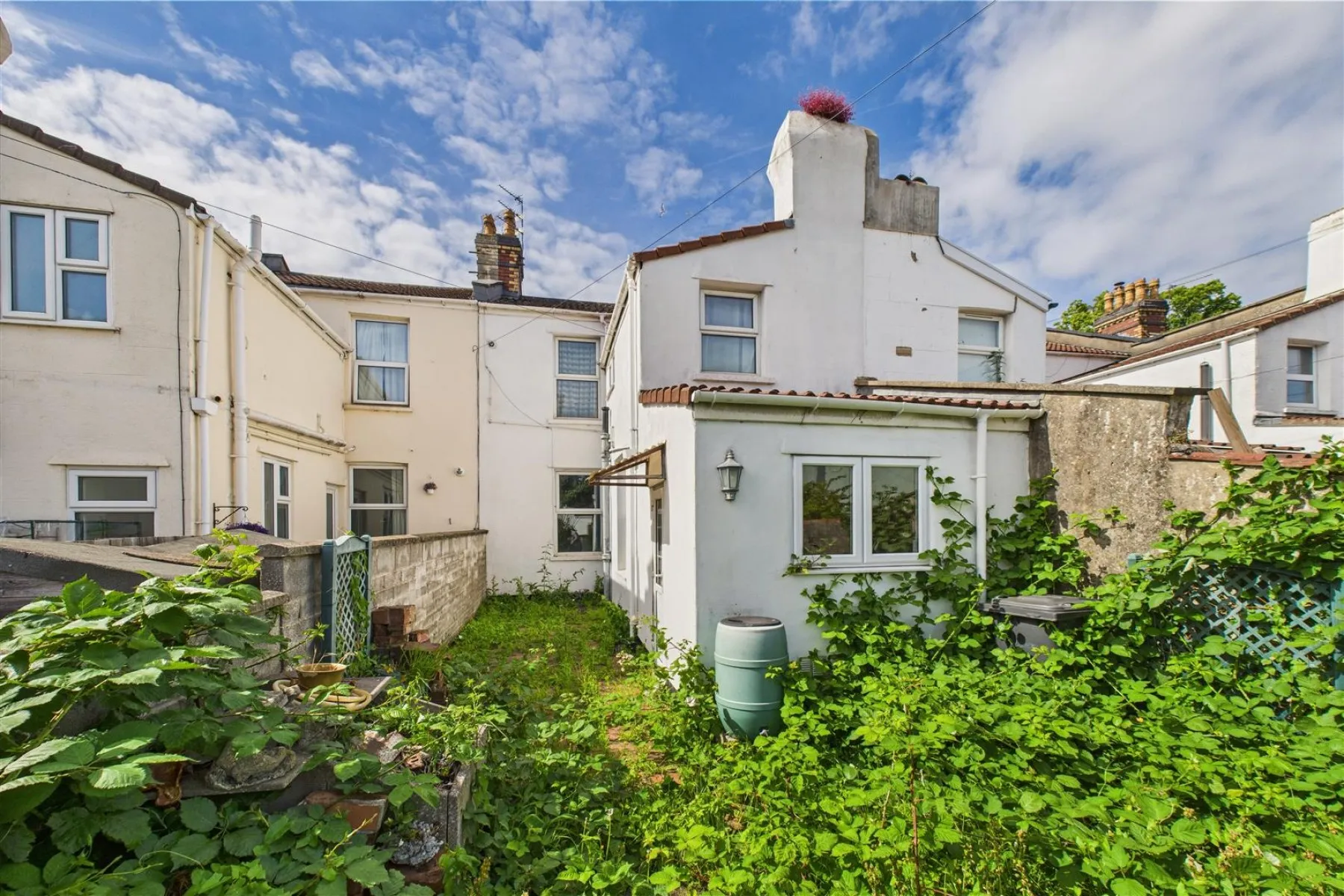 UPDATING | SOUTHVILLE, 3 bedroom, House - Terraced - 34096903