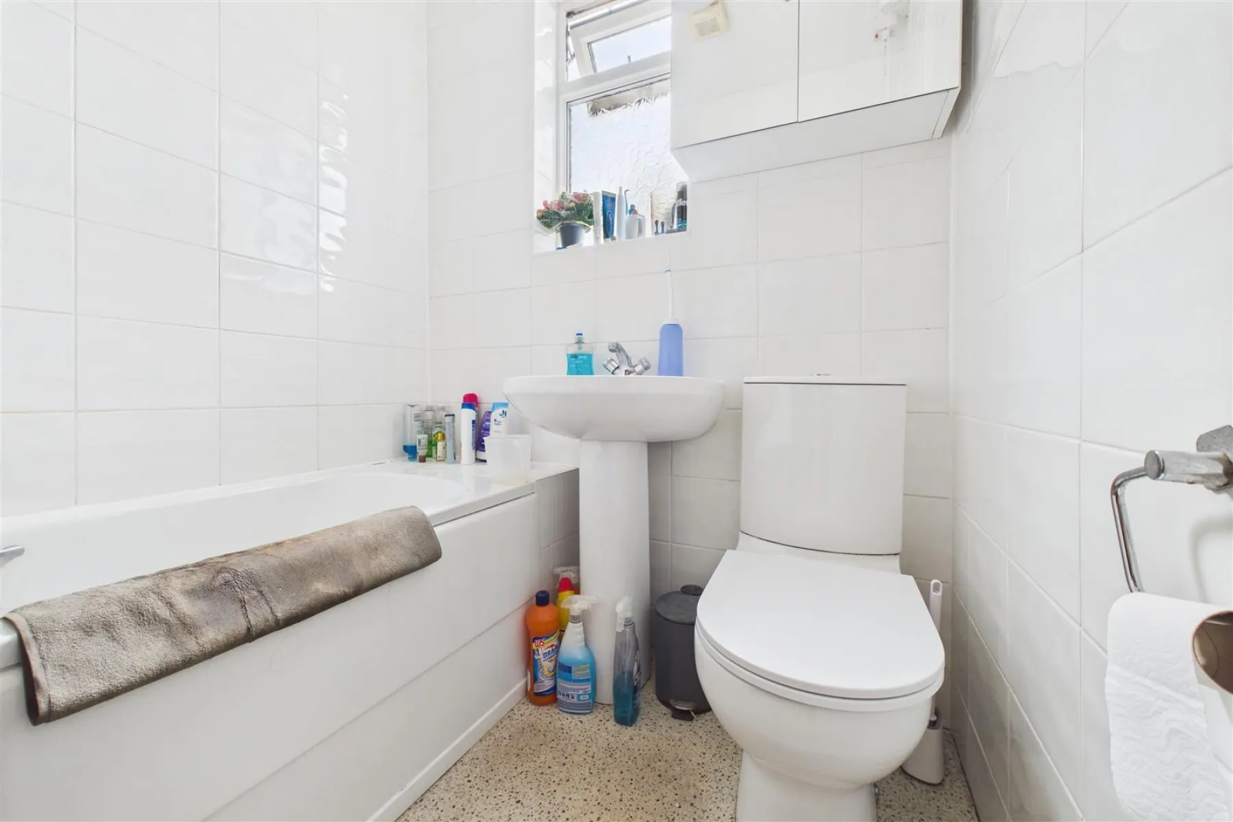 UPDATING | EX RENTAL | FILTON, 3 bedroom, House - Terraced - 34060374
