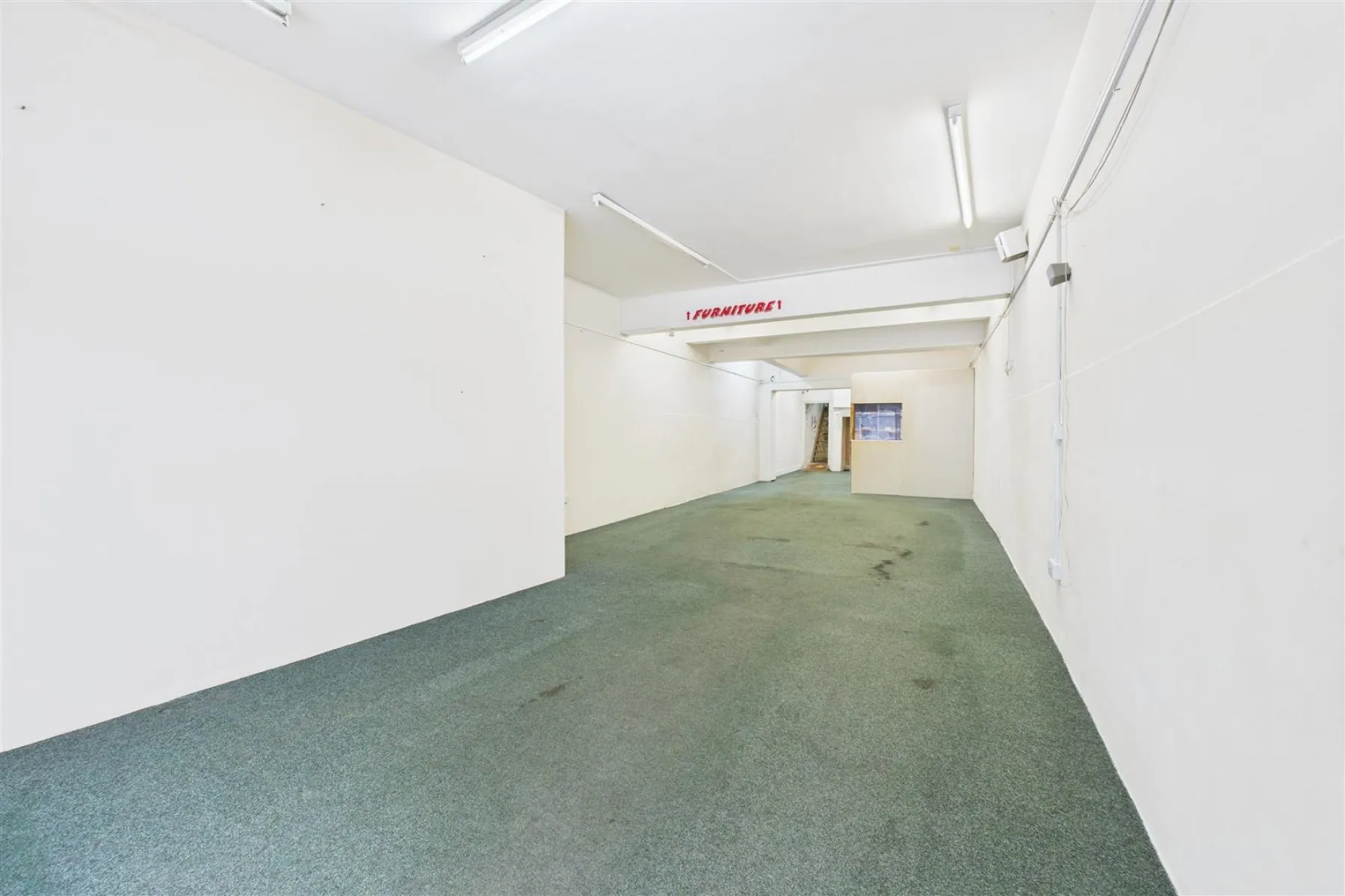 DEVELOPMENT OPPORTUNITY | BRIDGWATER, 5 bedroom, House - 34056925