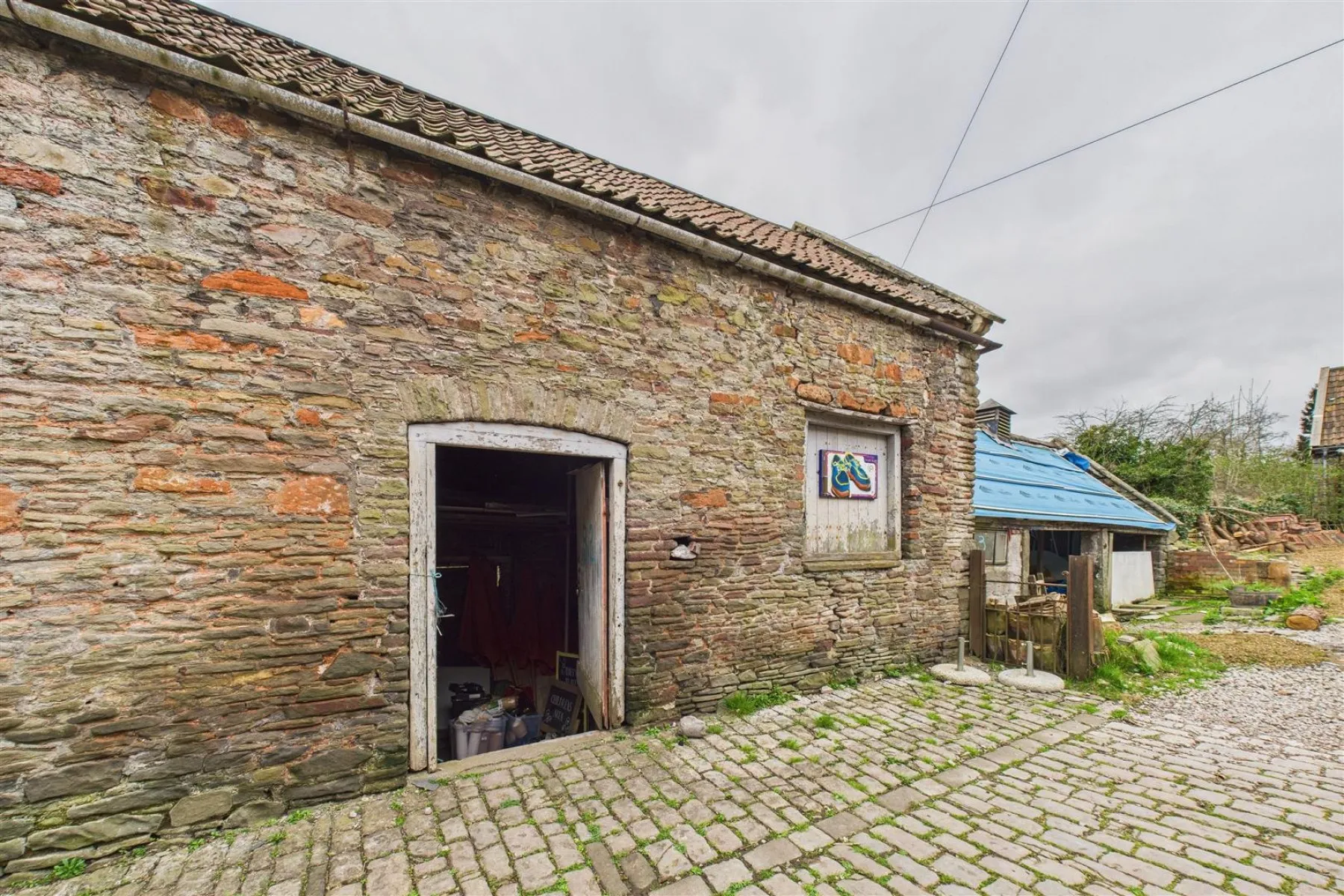 BARN WITH PLANNING | STAPLETON BS16, 2 bedroom, House - Terraced - 34035603