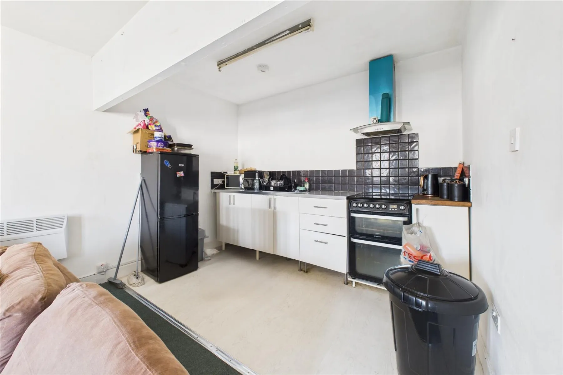MIXED USE | 2 FLATS | WSM, 2 bedroom, Flat - 34068371