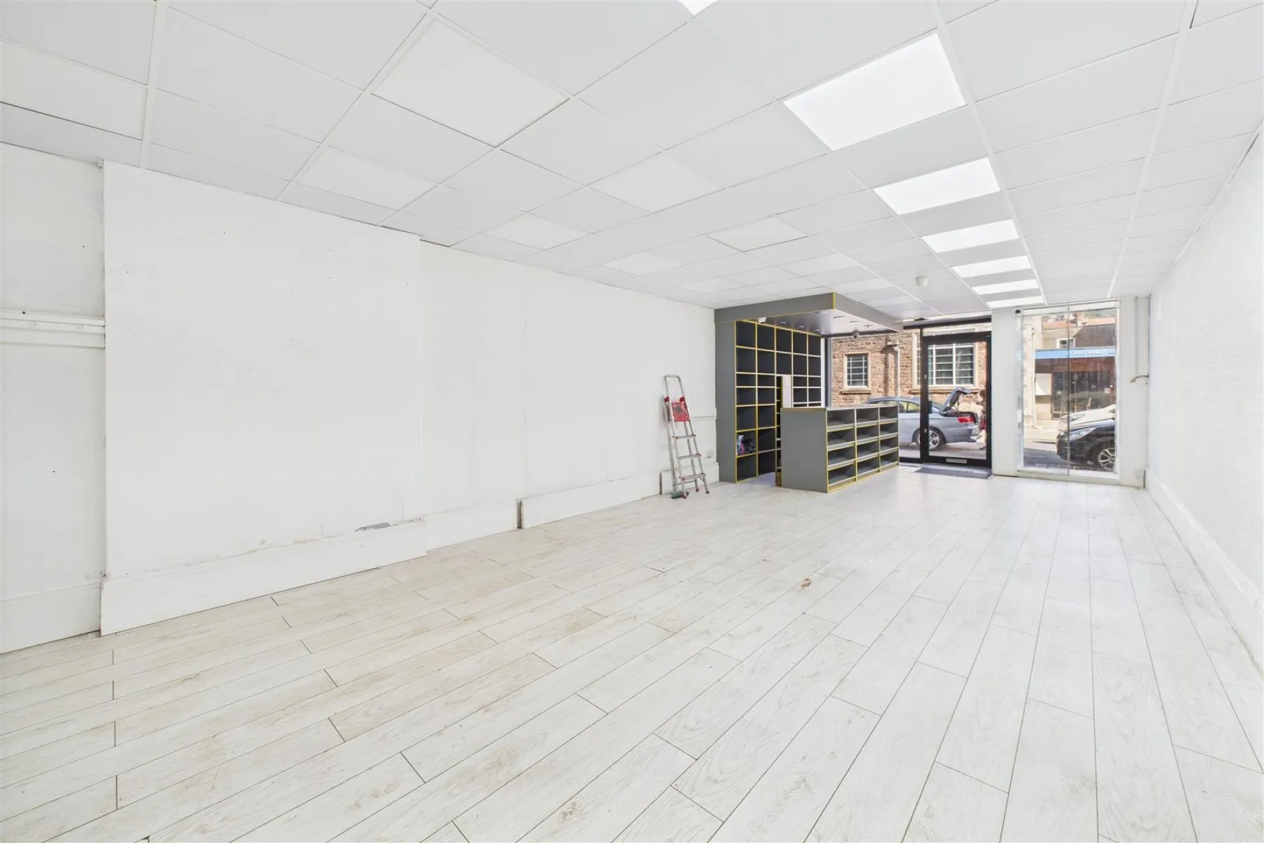 MIXED USE | 2 FLATS | WSM, 2 bedroom, Flat - 34068371