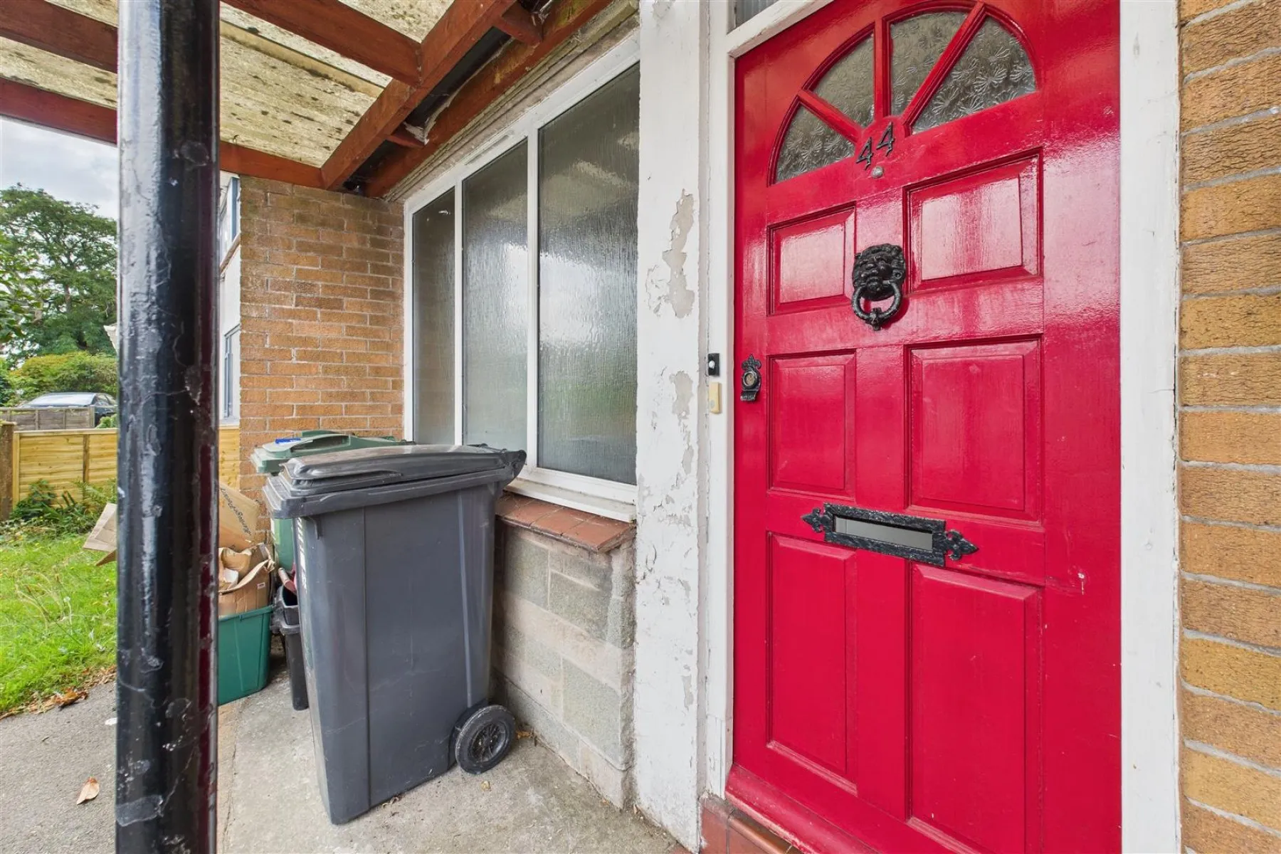 HOUSE FOR UPDATING | NAILSEA, 3 bedroom, House - Semi-Detached - 34032311