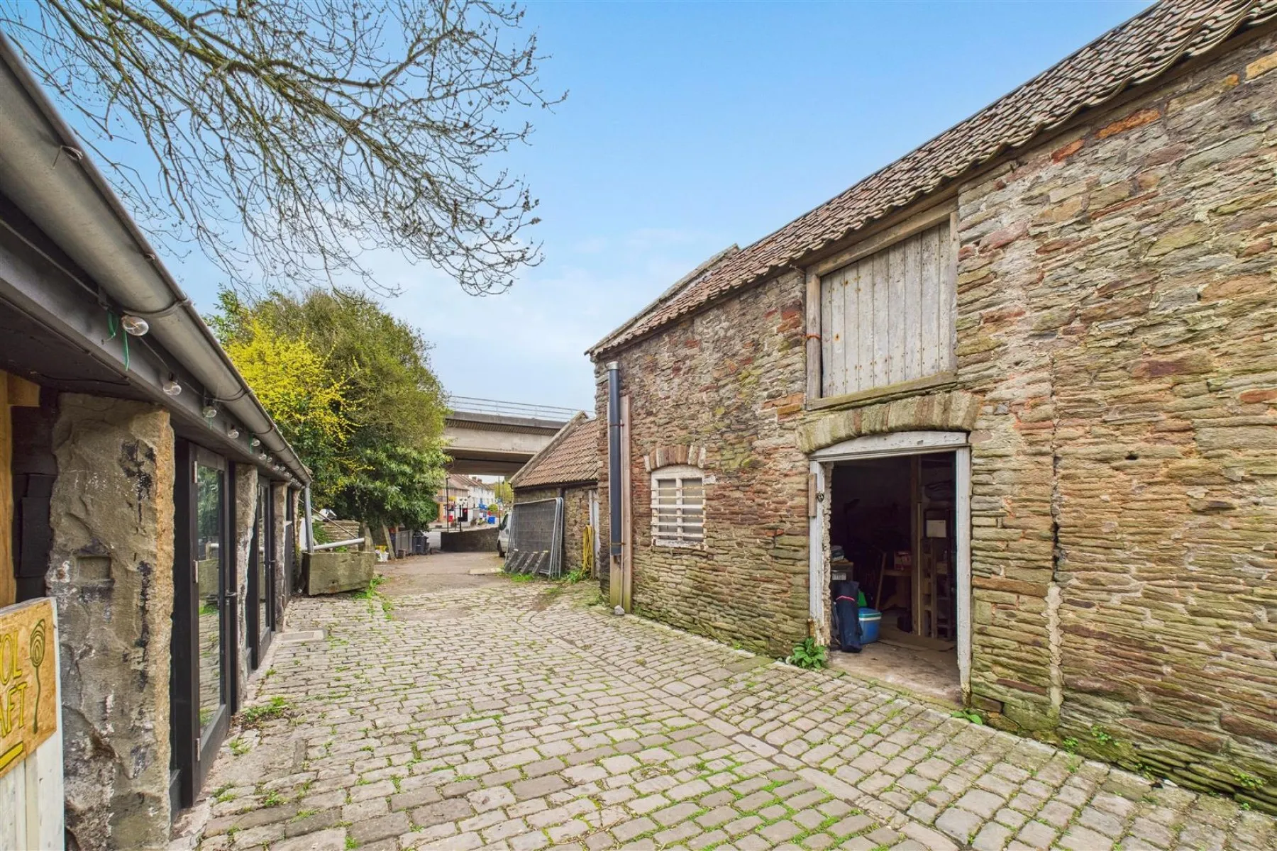 BARN WITH PLANNING | STAPLETON BS16, 1 bedroom, House - Terraced - 34035601