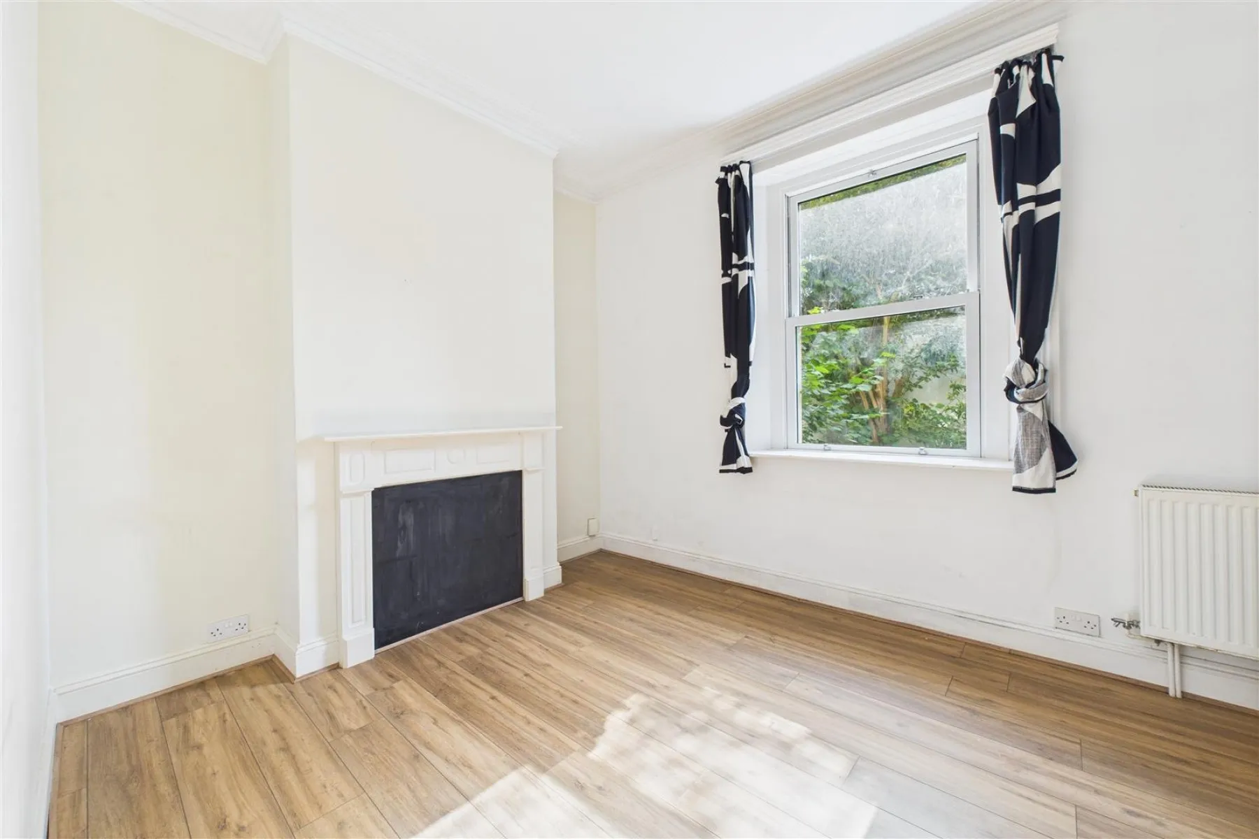 GARDEN MAISONETTE | REDLAND, 3 bedroom, Flat - 34108664