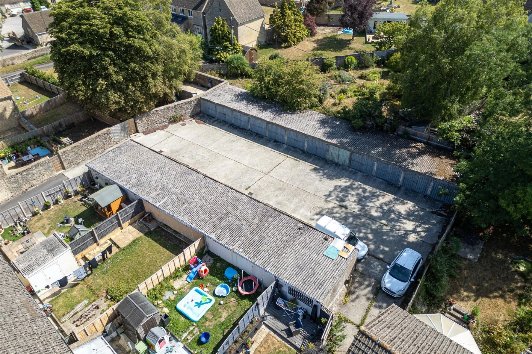 19 GARAGES | LARGE PLOT | CIRENCESTER, Land - Building Plot - 34068668