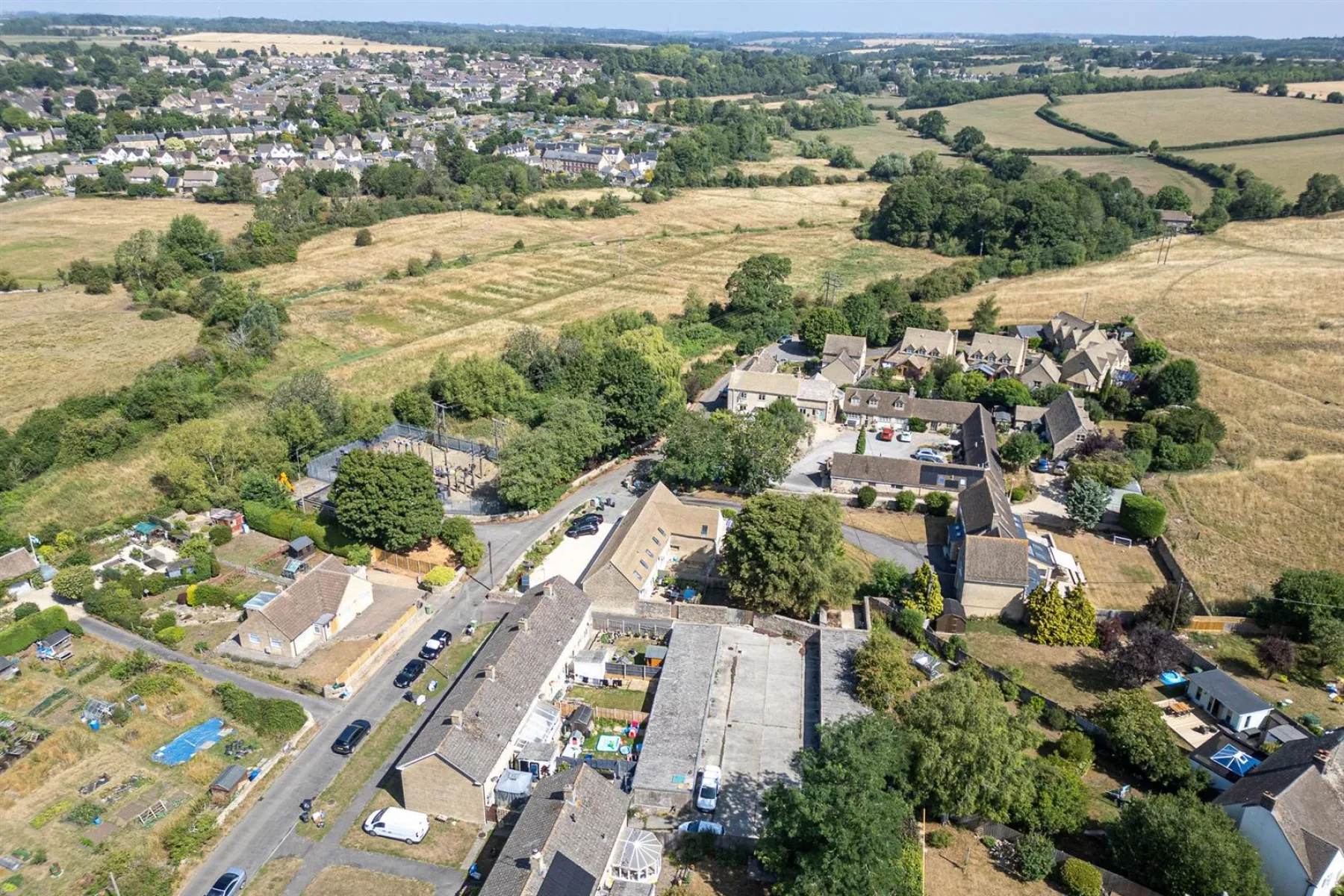 19 GARAGES | LARGE PLOT | CIRENCESTER, Land - Building Plot - 34068668