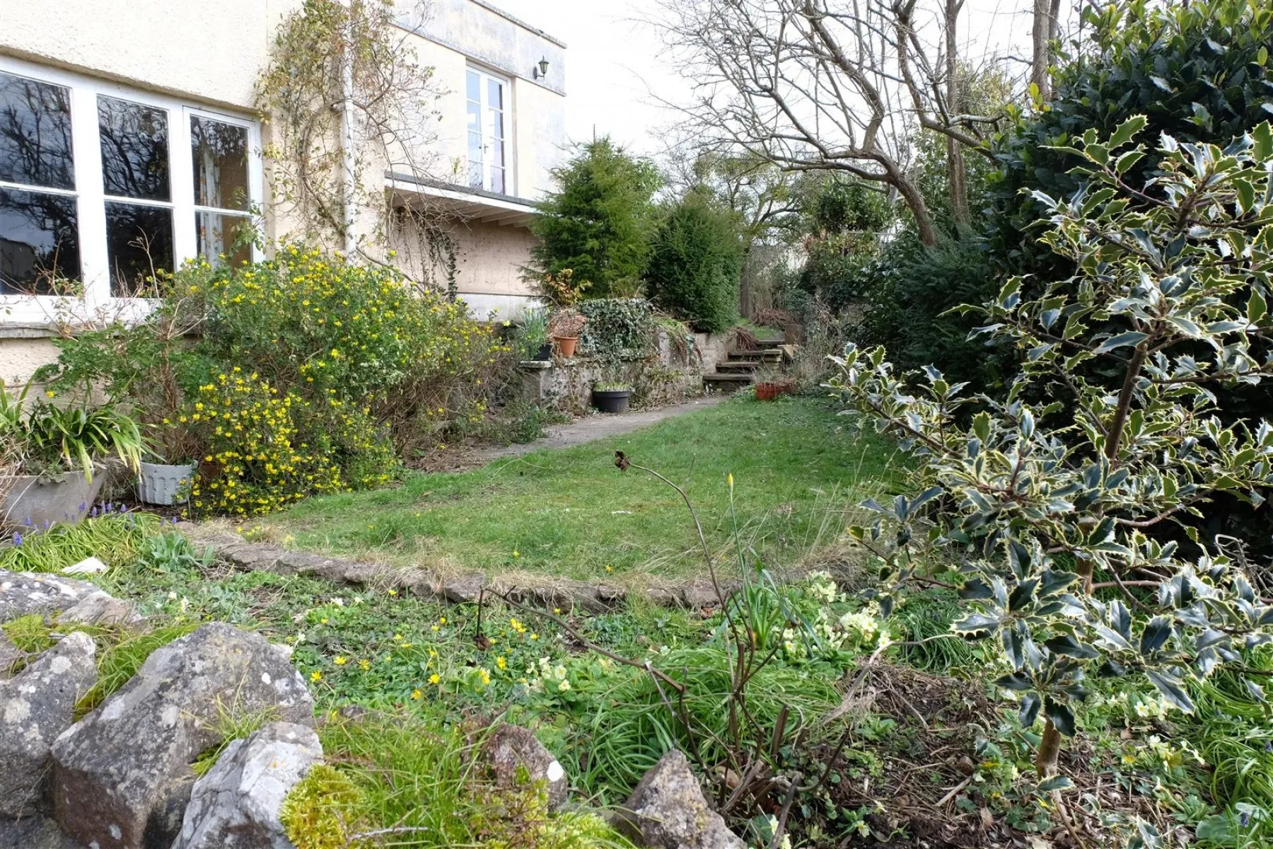 WRINGTON TOWNHOUSE - HUGE POTENTIAL, 4 bedroom, House - Detached - 27664243