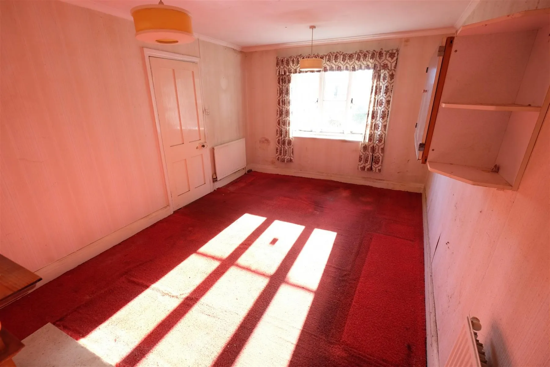 WRINGTON TOWNHOUSE - HUGE POTENTIAL, 4 bedroom, House - Detached - 27664243