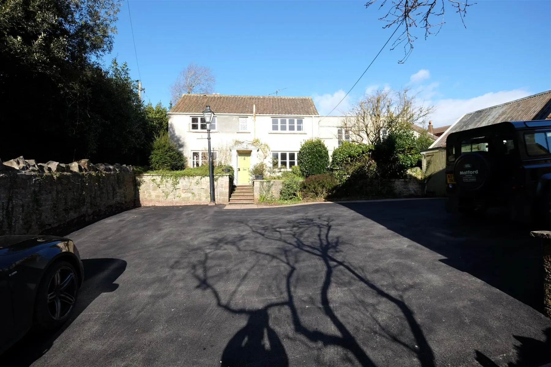 WRINGTON TOWNHOUSE - HUGE POTENTIAL, 4 bedroom, House - Detached - 27664243