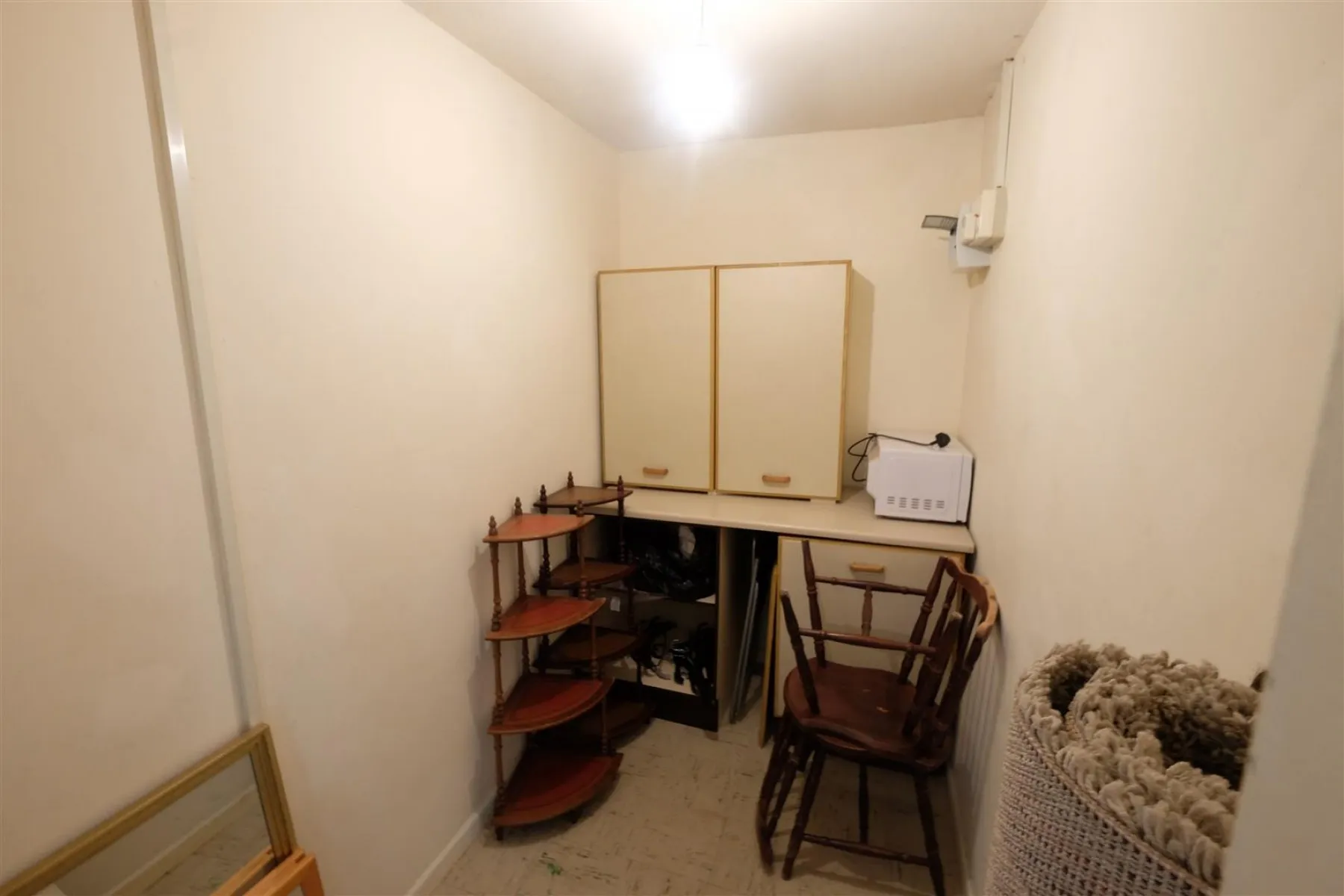 FLAT - REDUCED PRICE FOR AUCTION, 2 bedroom, Flat - 28268901