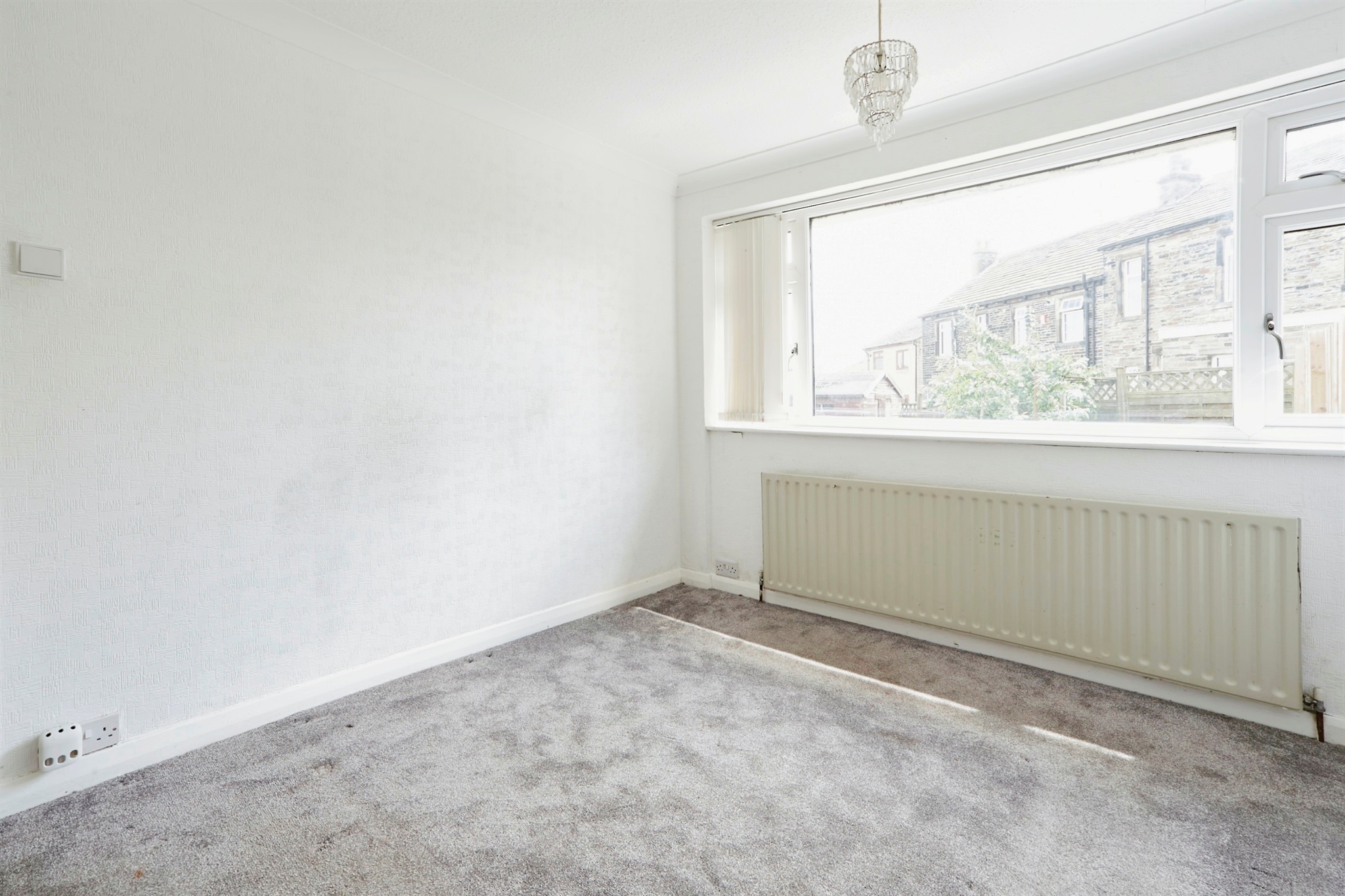 2 bed Semi-Detached Bungalow
