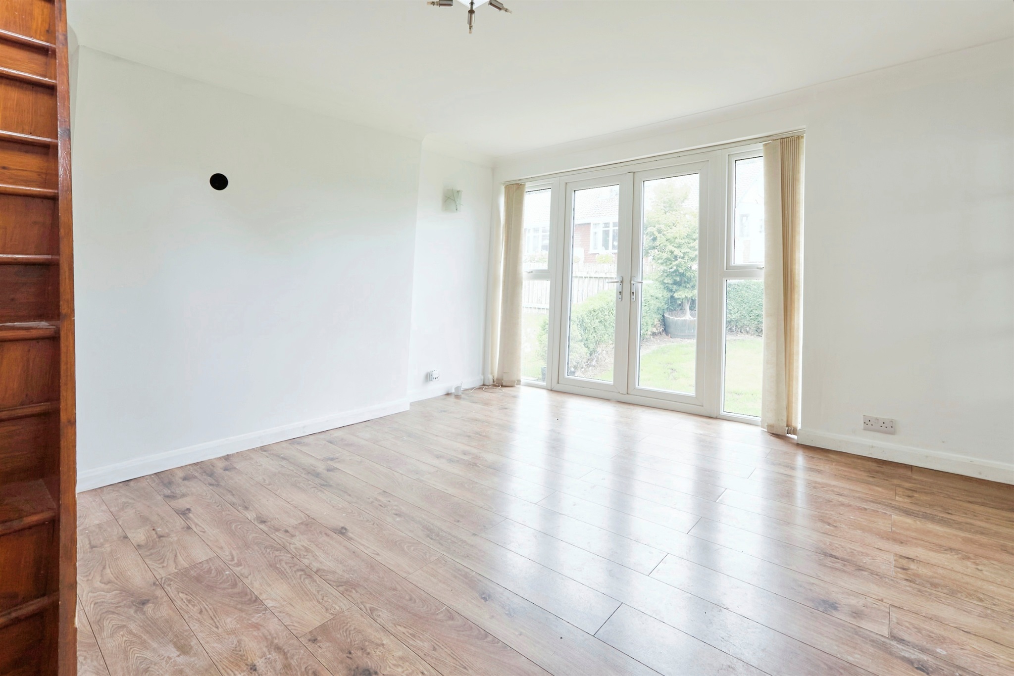2 bed Semi-Detached Bungalow