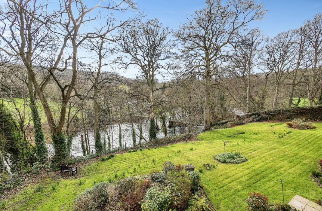 1 bed Ground Flat