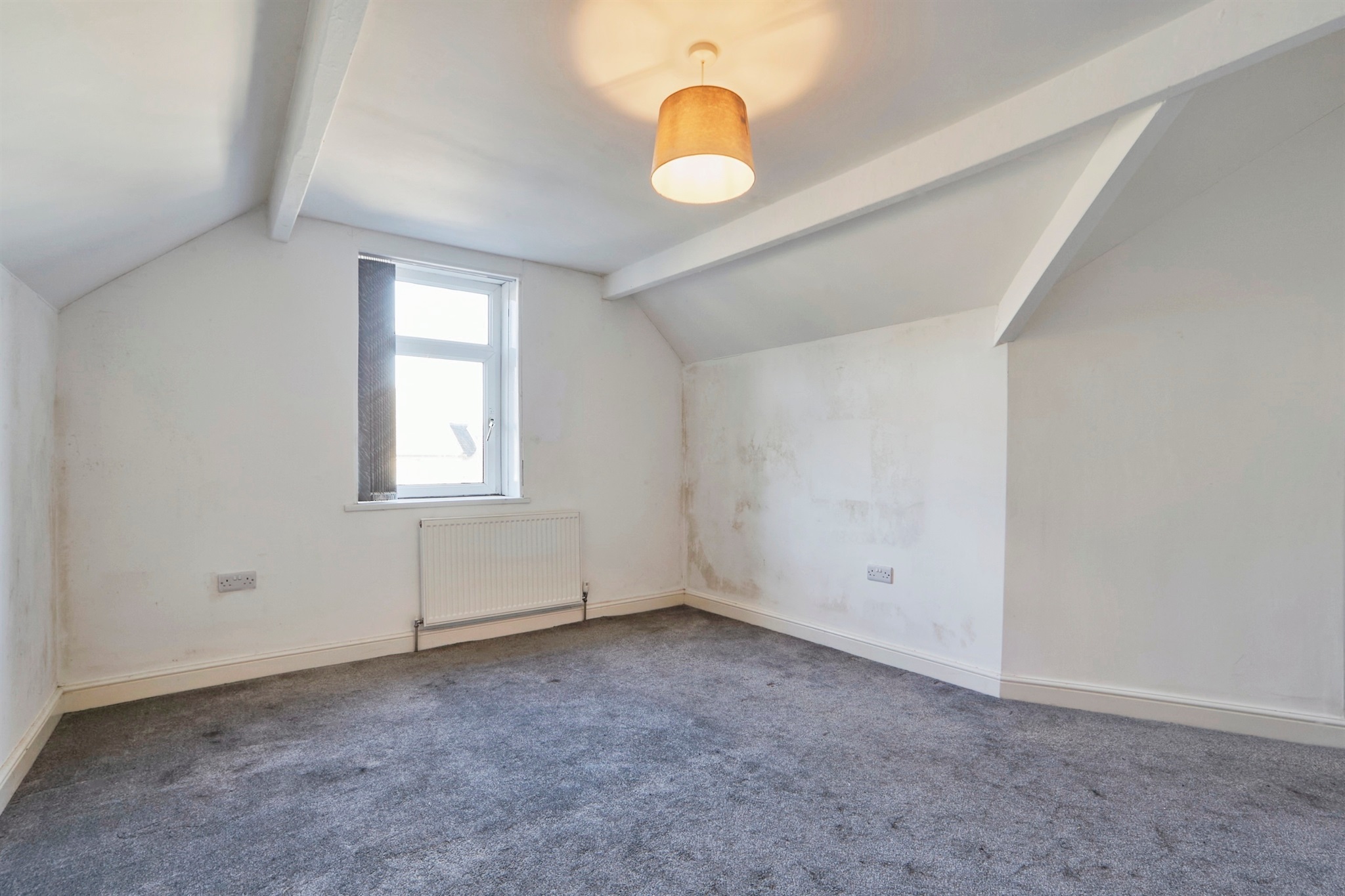 2 bed Terraced