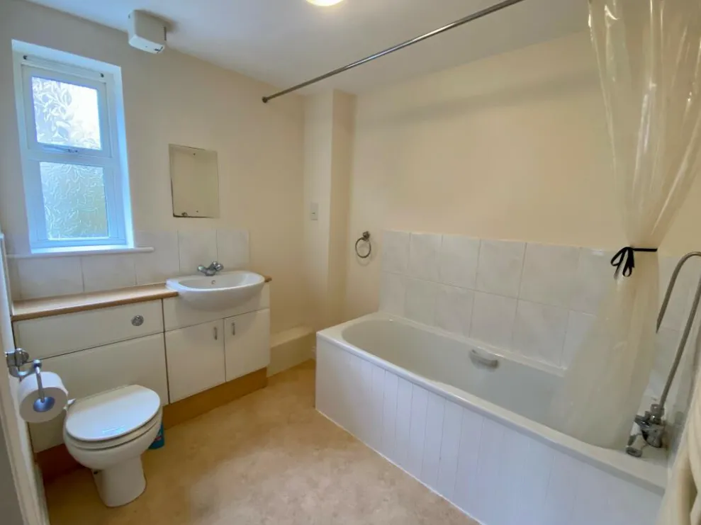 2 bed Apartment