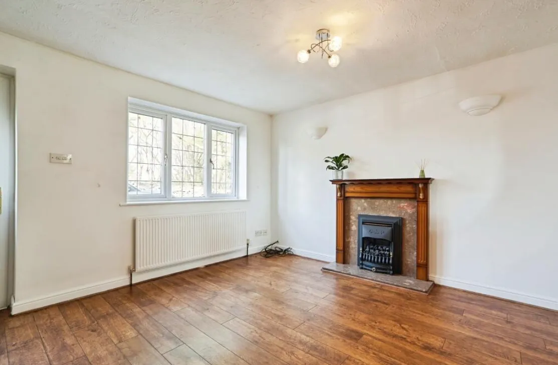 3 bed Semi-Detached