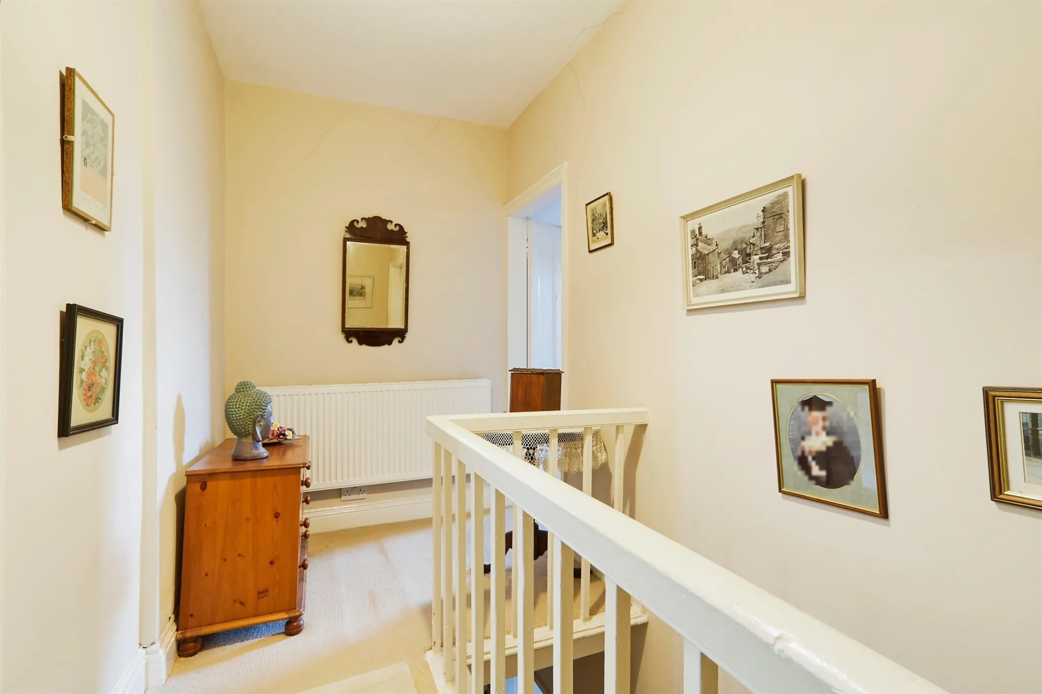 2 bed Maisonette